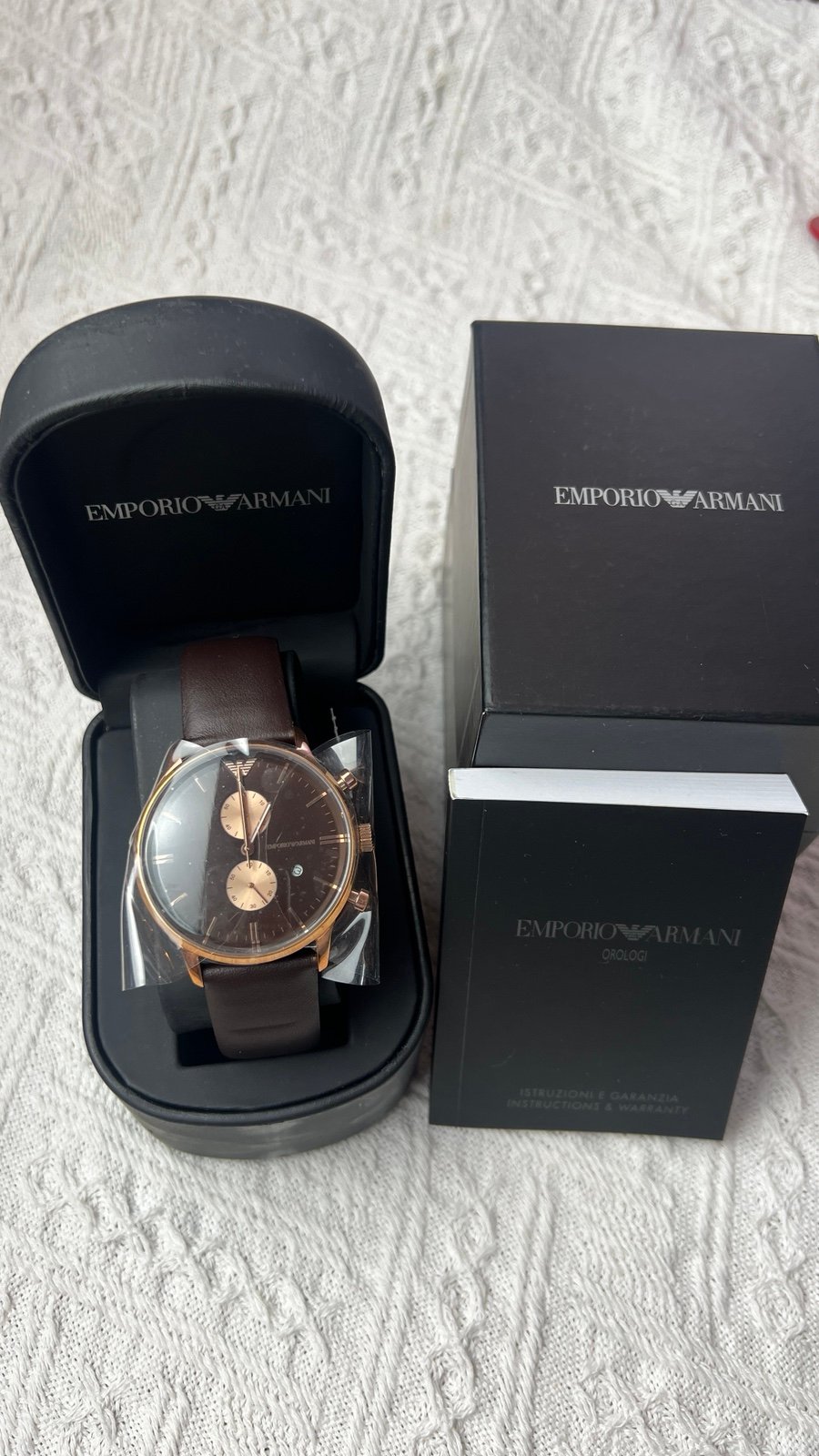 EMPORIO ARMANI CHRONOGRAPH ROSE GOLD AND BRWON LEATHER STRAP MENS WATCH AR0387