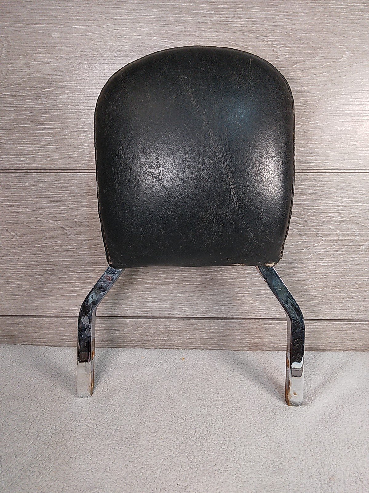 Harley-Davidson Chrome Sissy Bar With Black Leather Branded Back Rest Pad
