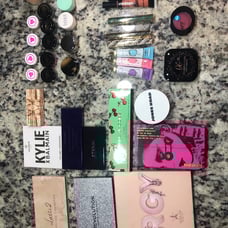 makeup bundle high end