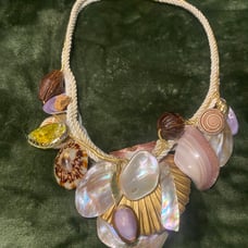 Vintage Shell Necklace Crafted By Celebrity Designer Peggy Graham Handmade 1980s
