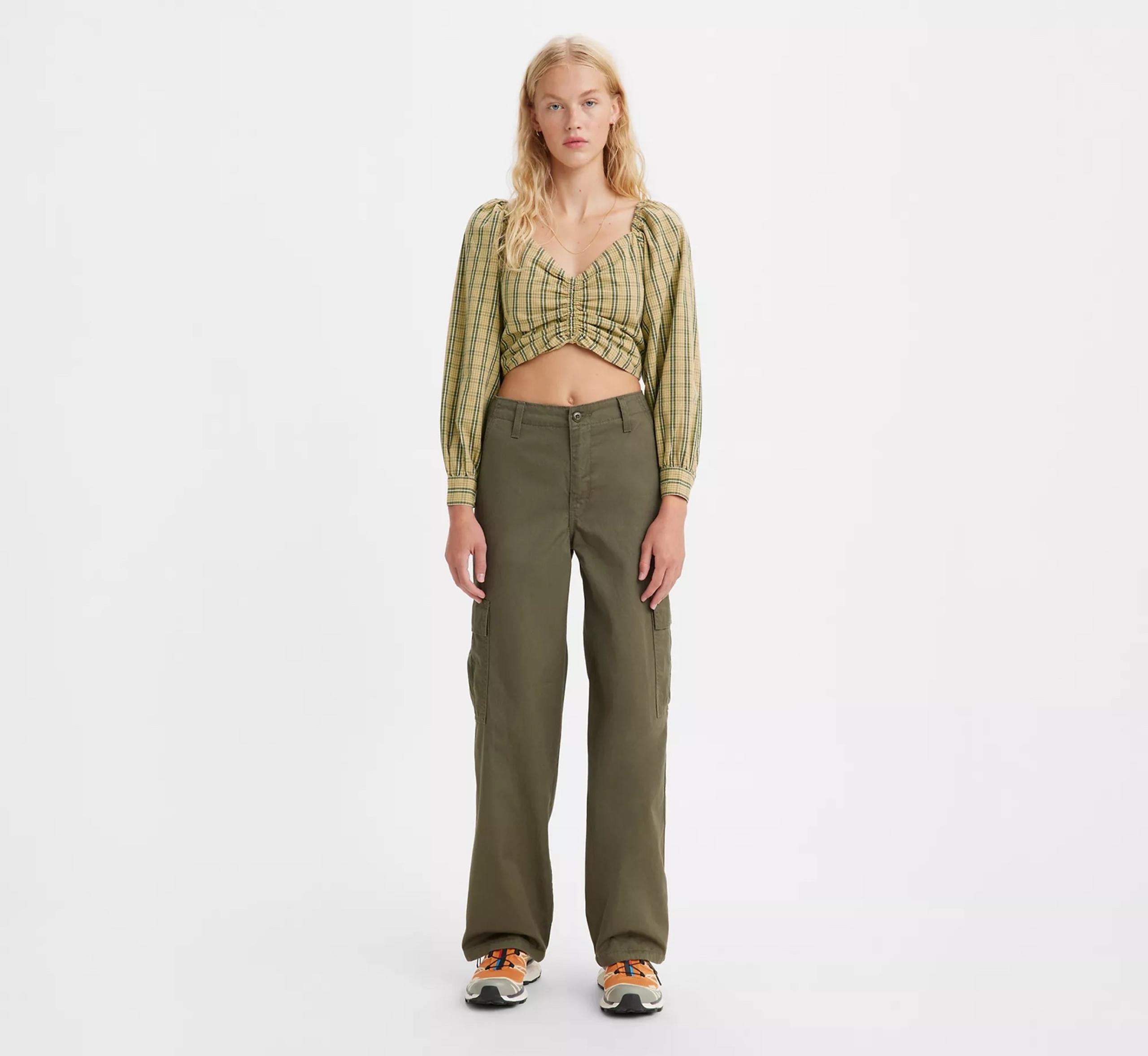 NWT Levi’s Women '94 Baggy Cargo Pants in Army Green Mid Rise Size 28/30