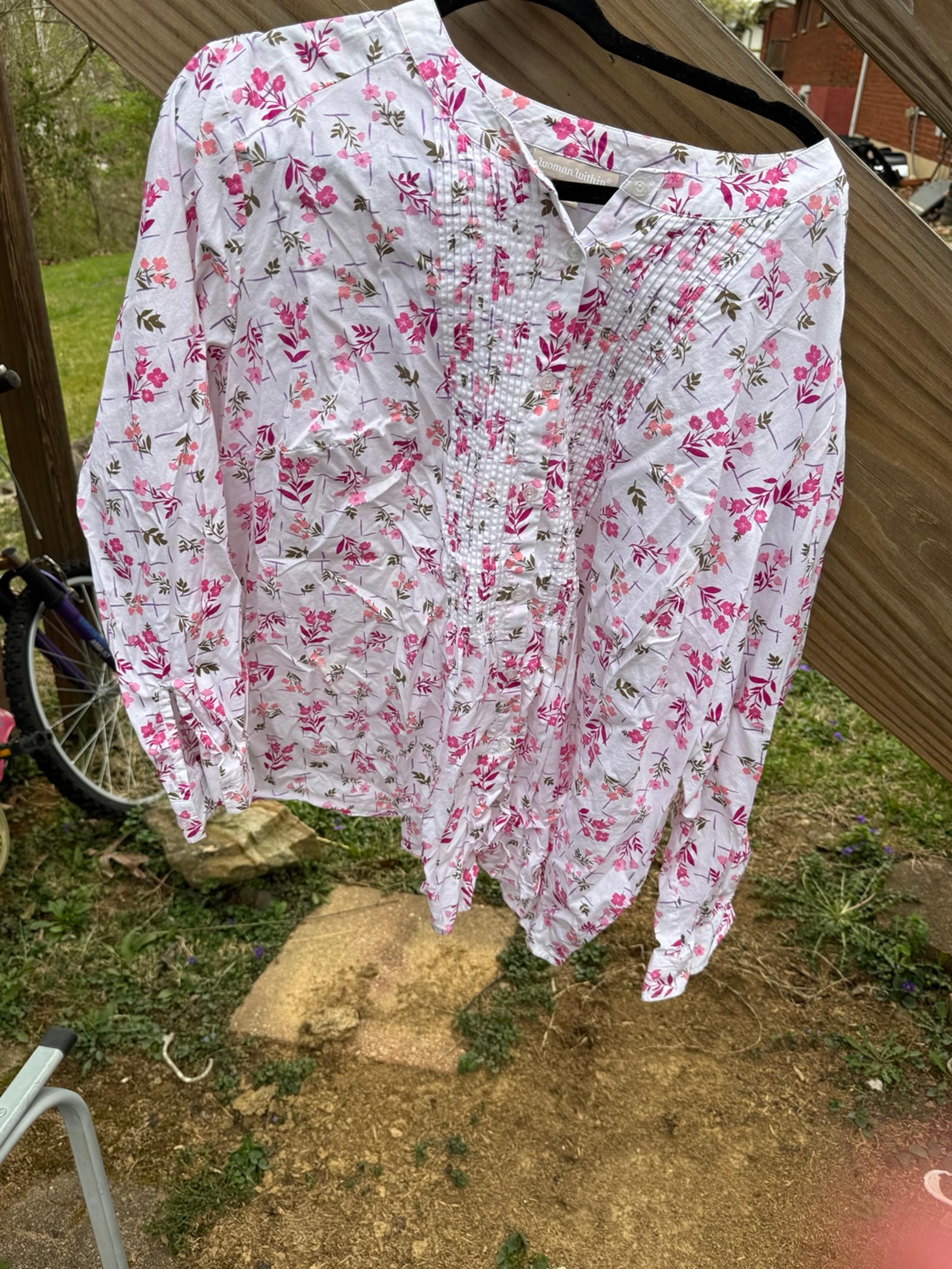 Cute button up top