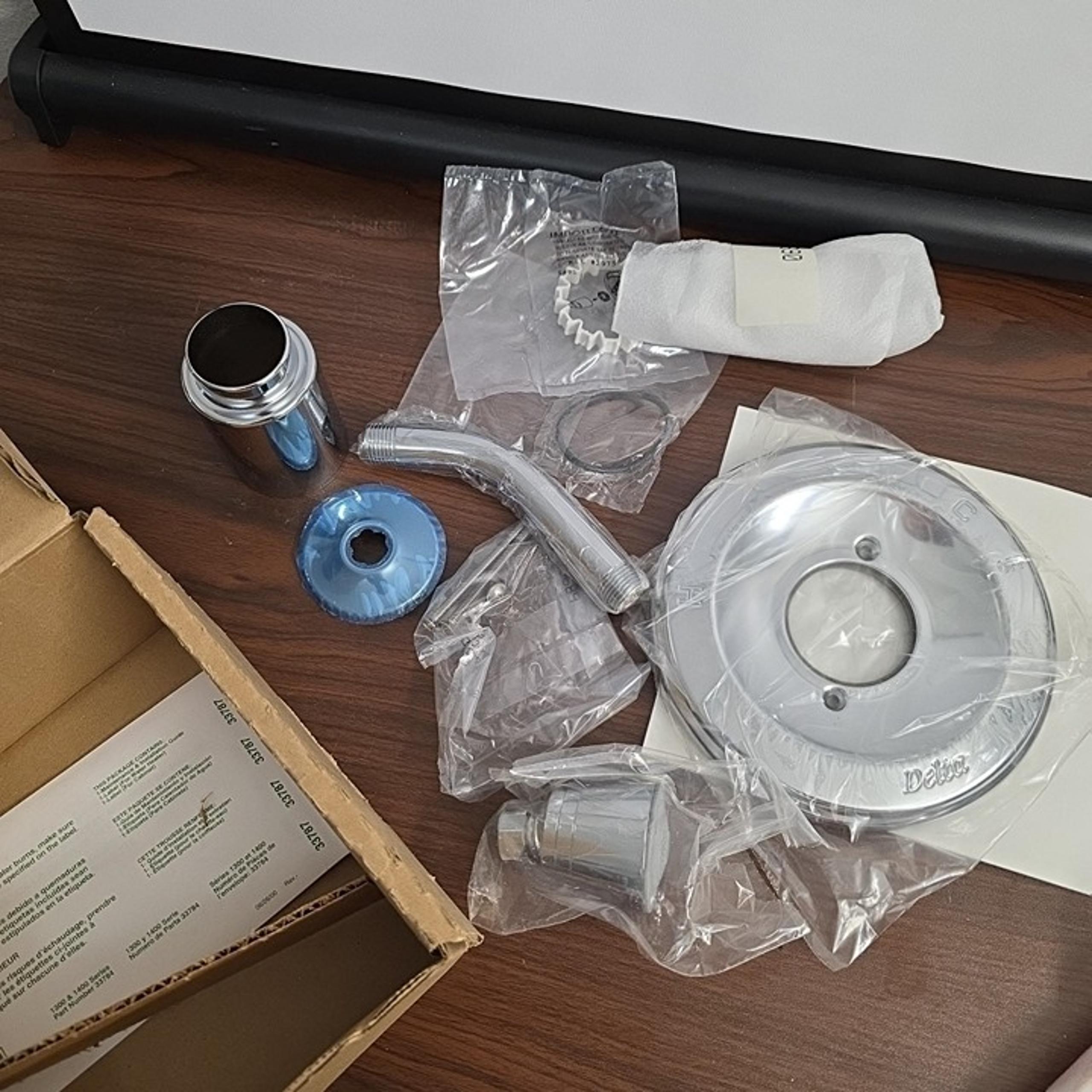 Delta Tub/Shower Trim Kit T 1323-TP Pearl Nickel Bathroom Faucet (NEW IN BOX)