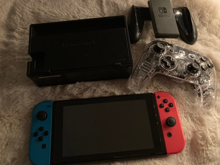 Nintendo Switch console