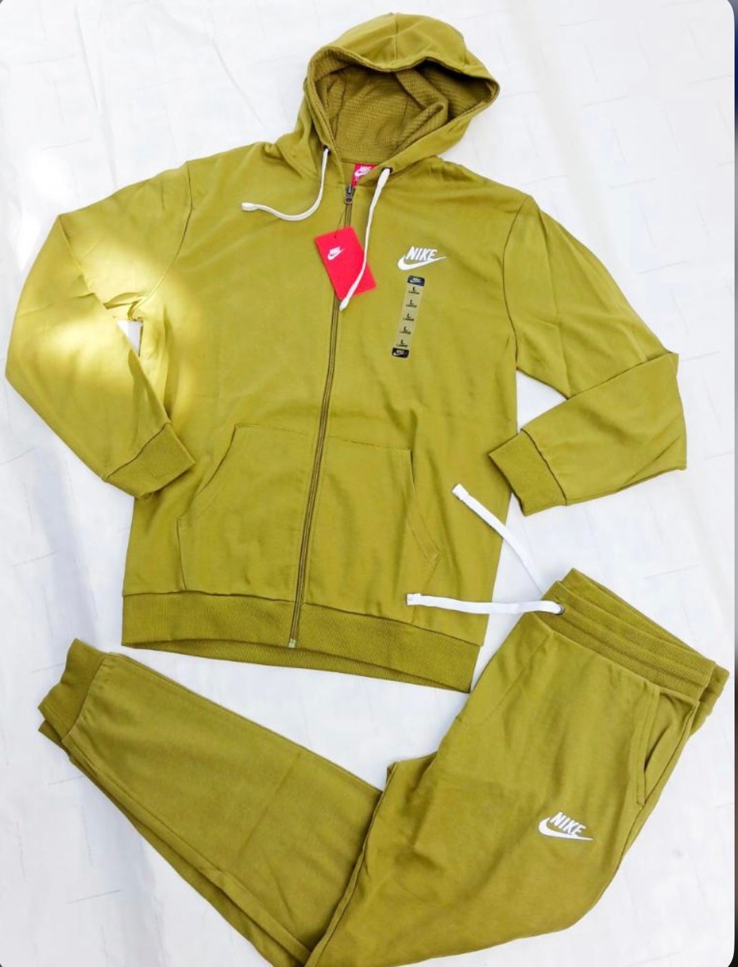 Nike sweatsuit