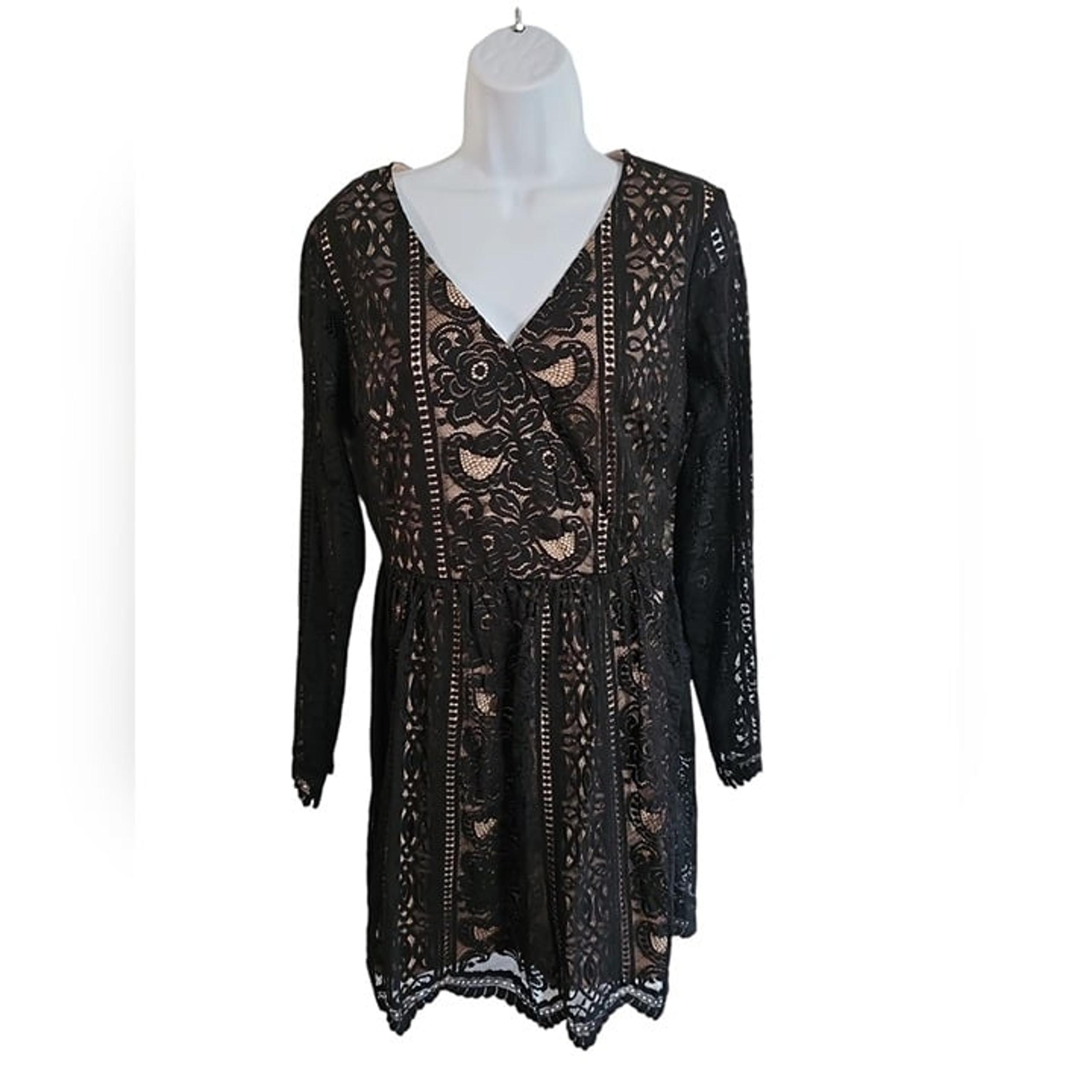 Xhilaration Medium Faux Wrap Black Lace Mystic Romantic Whimsygoth Vintage Dress