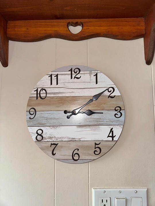 Wall Clock 12 Inch Bathroom Clock, Rustic Wall Clocks Battery Operated