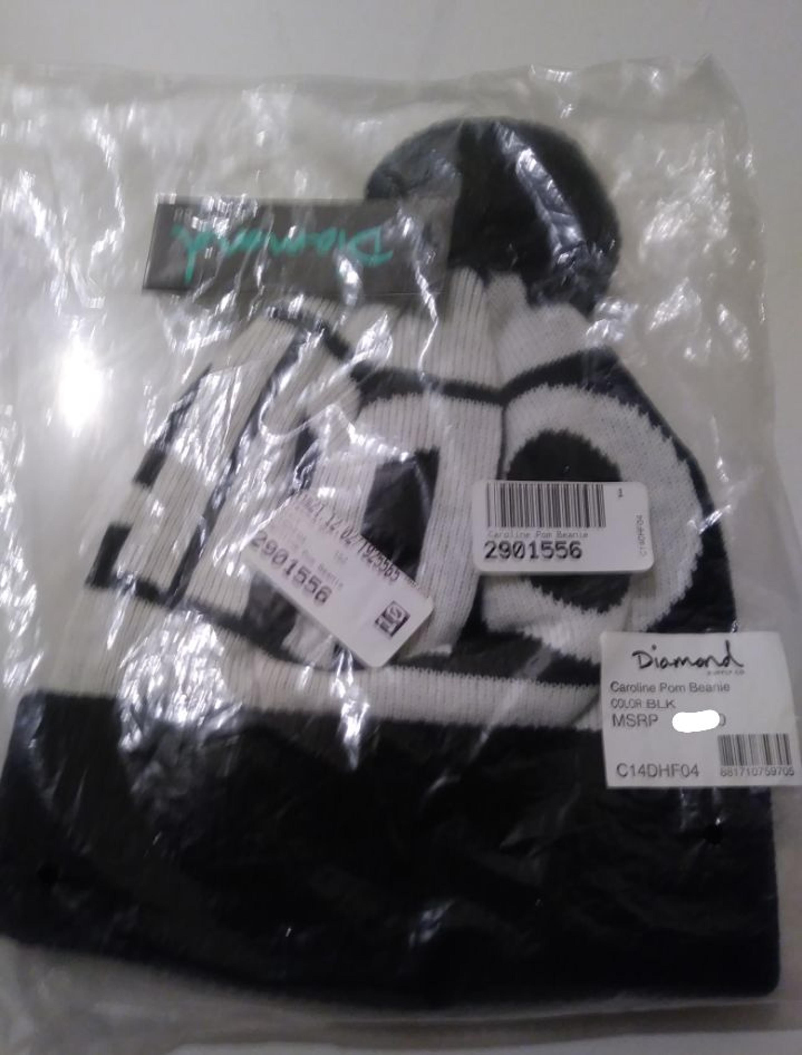 DIAMOND SUPPLY CO Label Pom BLACK Beanie