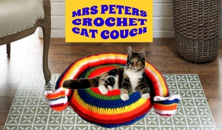 Mrs Peters Kitty Cat Couch *Rainbow Sofa