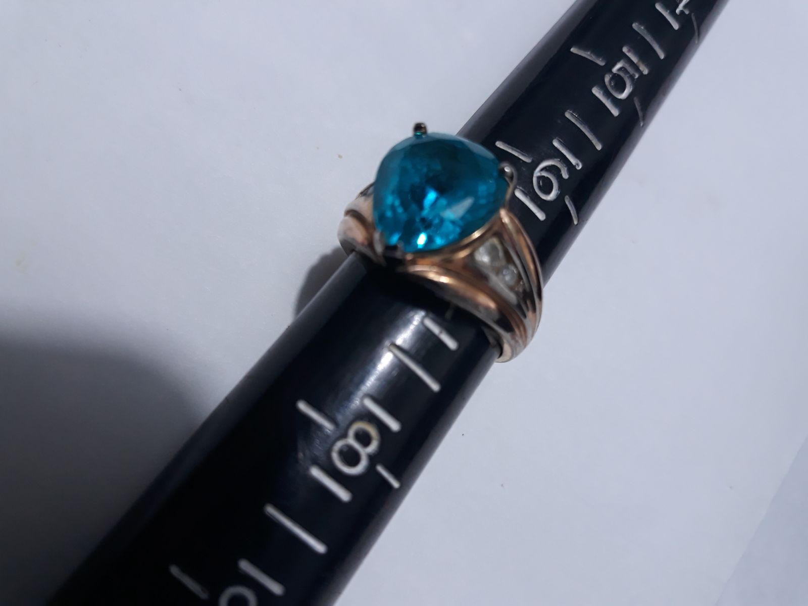 Vintage Gemstone ring 7