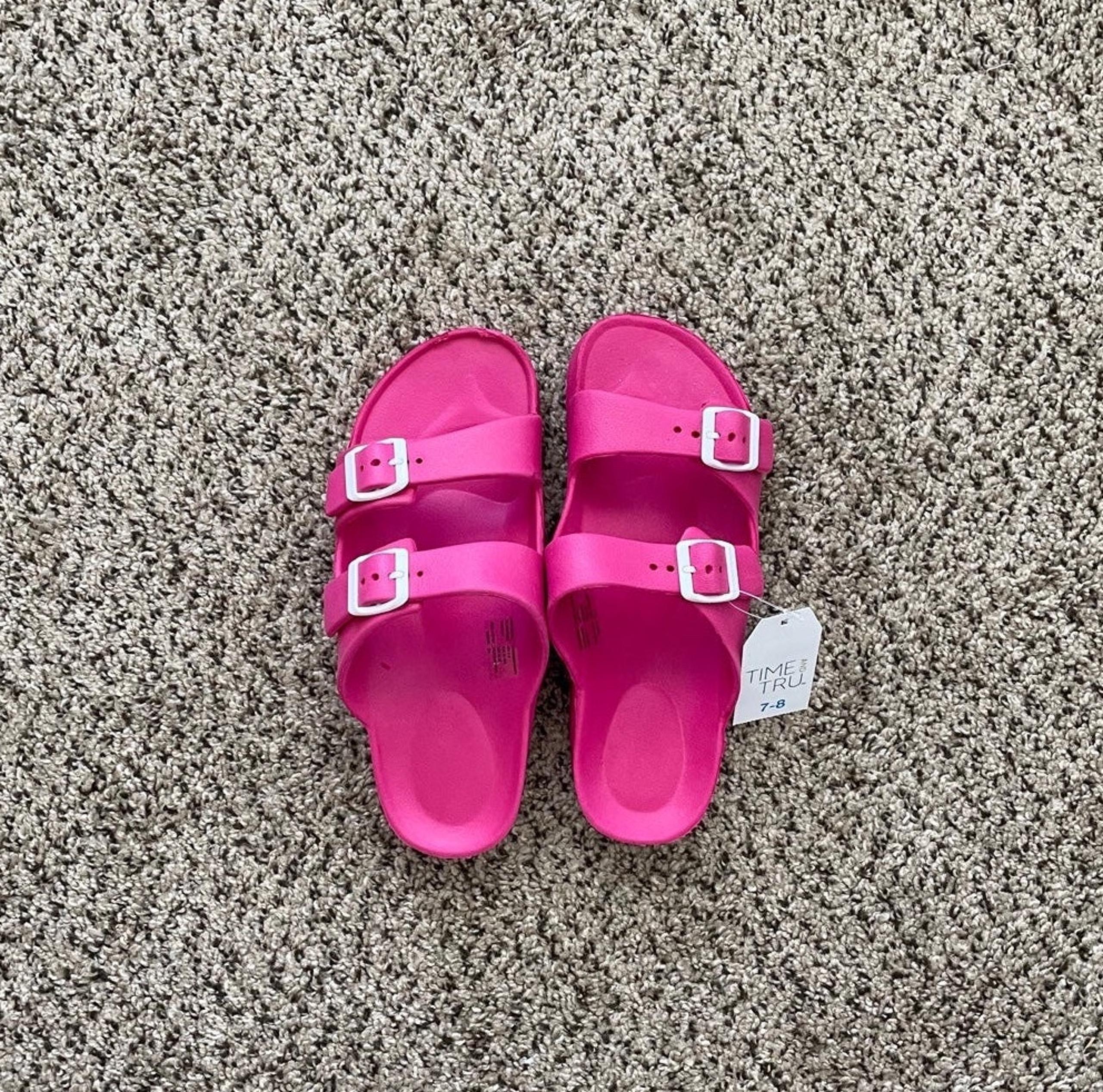 Women’s Buckle Slides Sandals 7-8