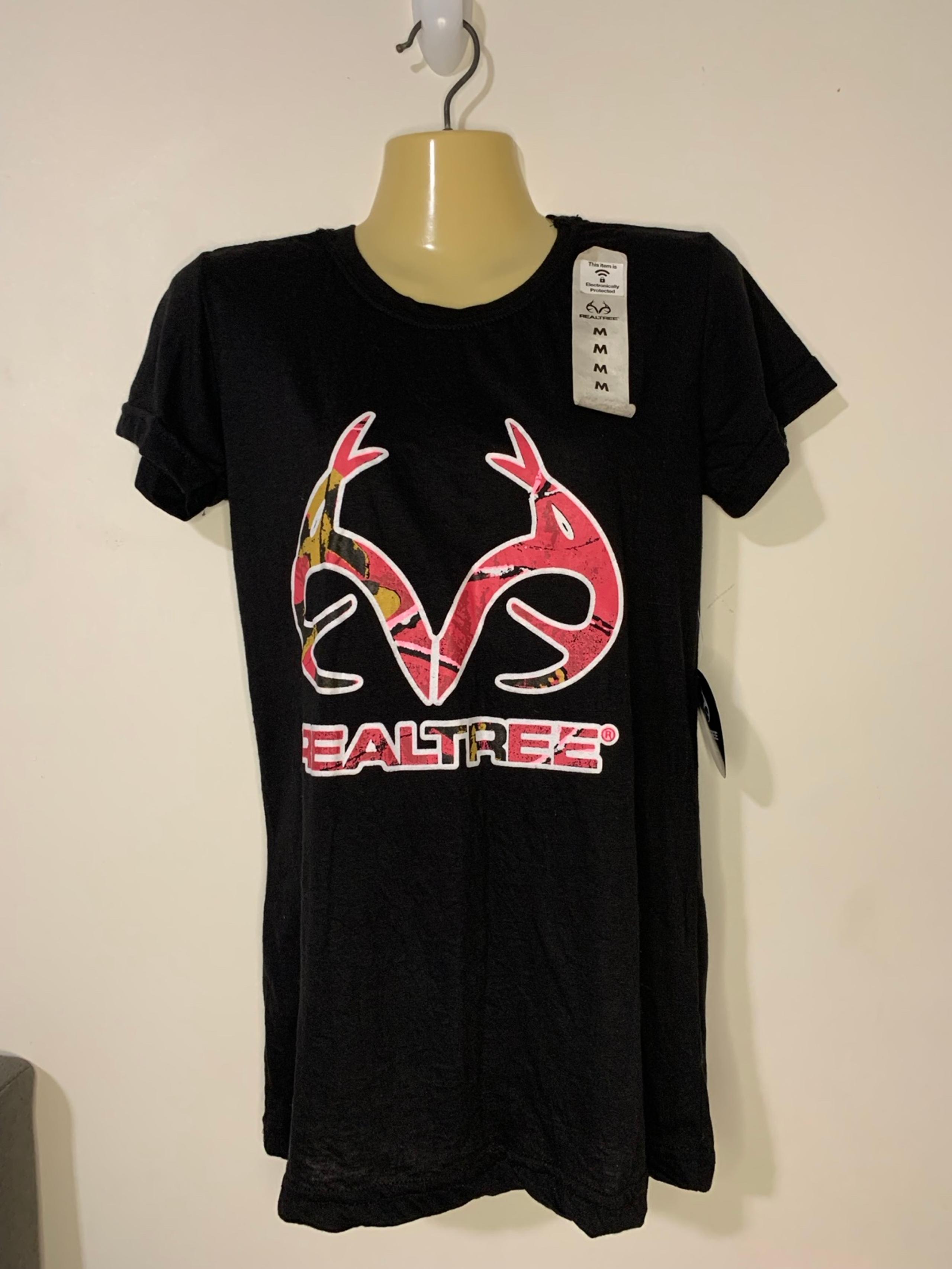 Realtree Women T-Shirt Size M