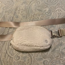 lululemon fleece belt bag