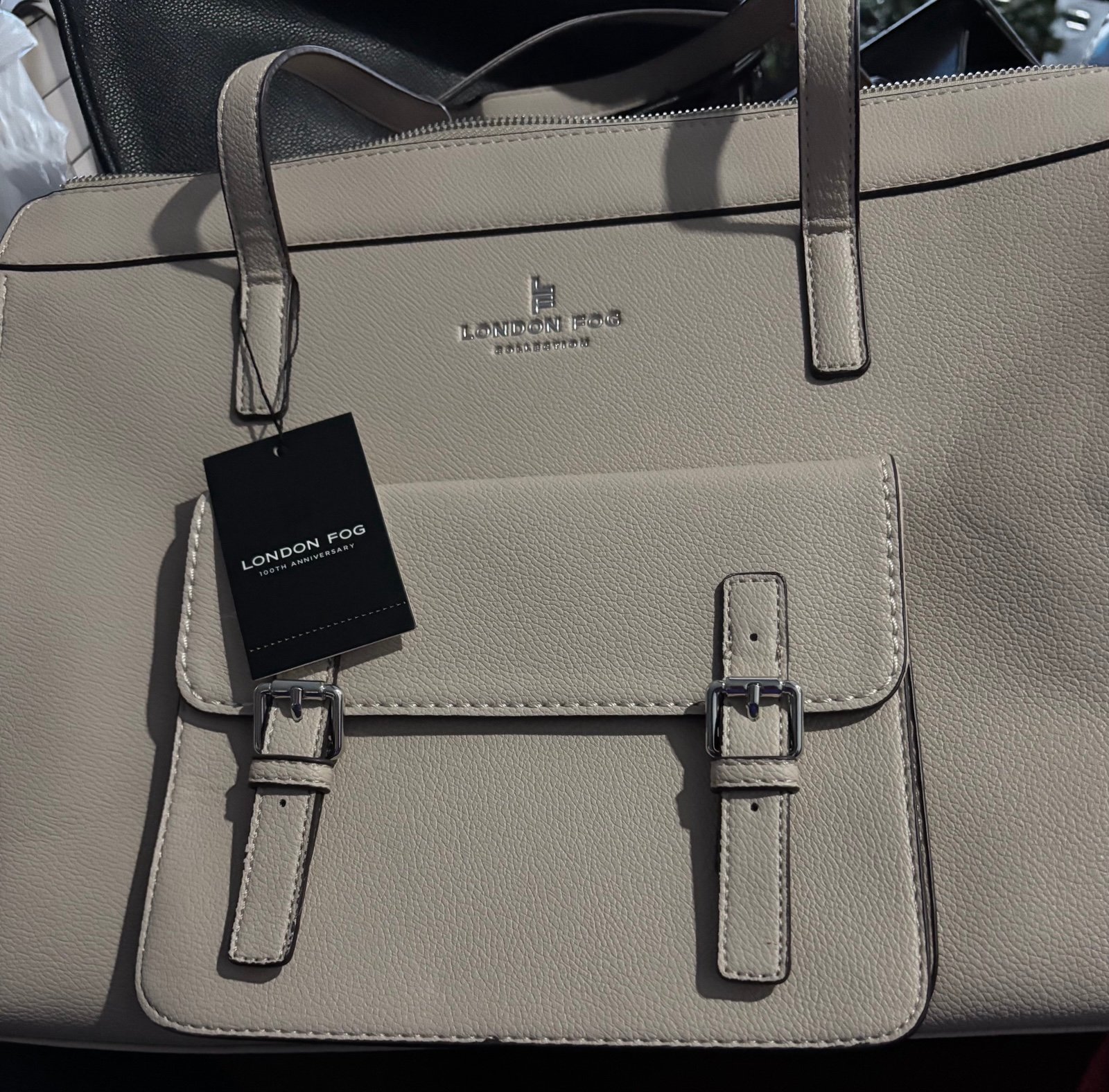 London Fog Large Tote Pocket Front