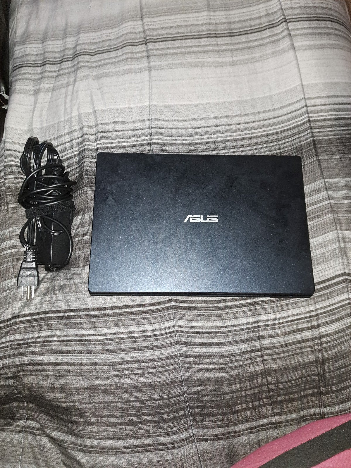 ASUS Laptop