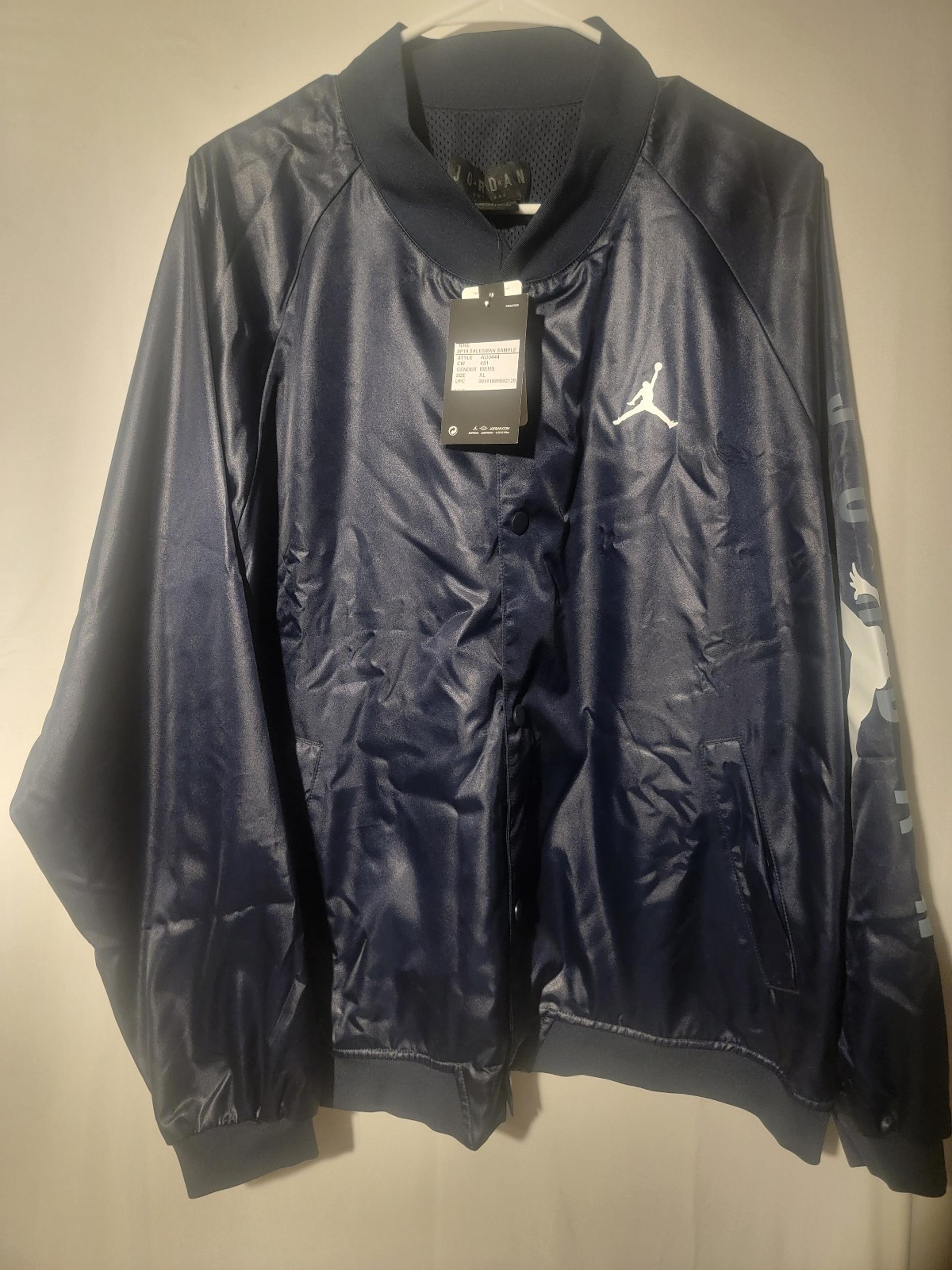 Nike Air Jordan Stadium/Bomber Jacket SP19 "SALESMAN SAMPLE" Satin Men's Size XL