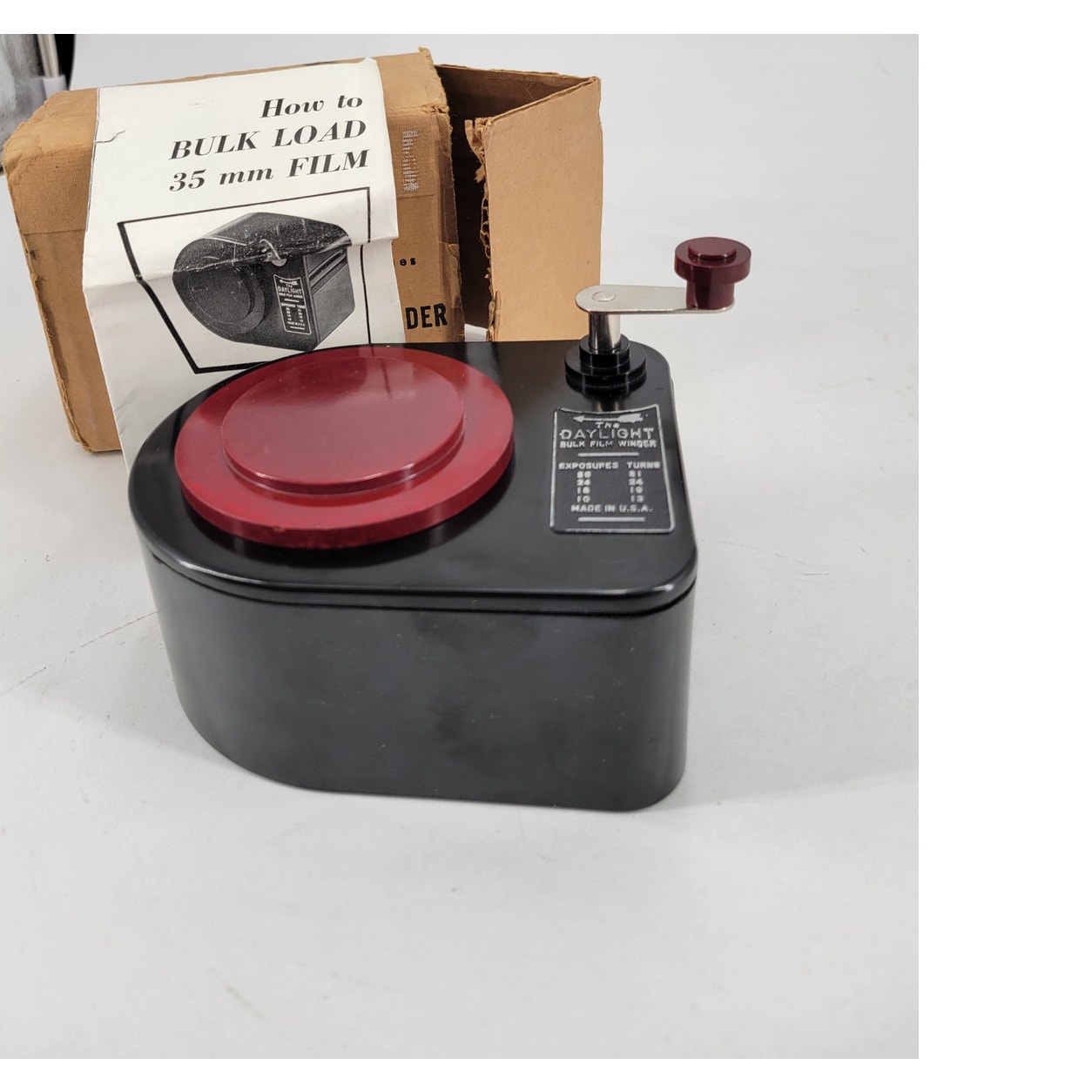 Lloyd Daylight 35MM Film Loader VINTAGE!
