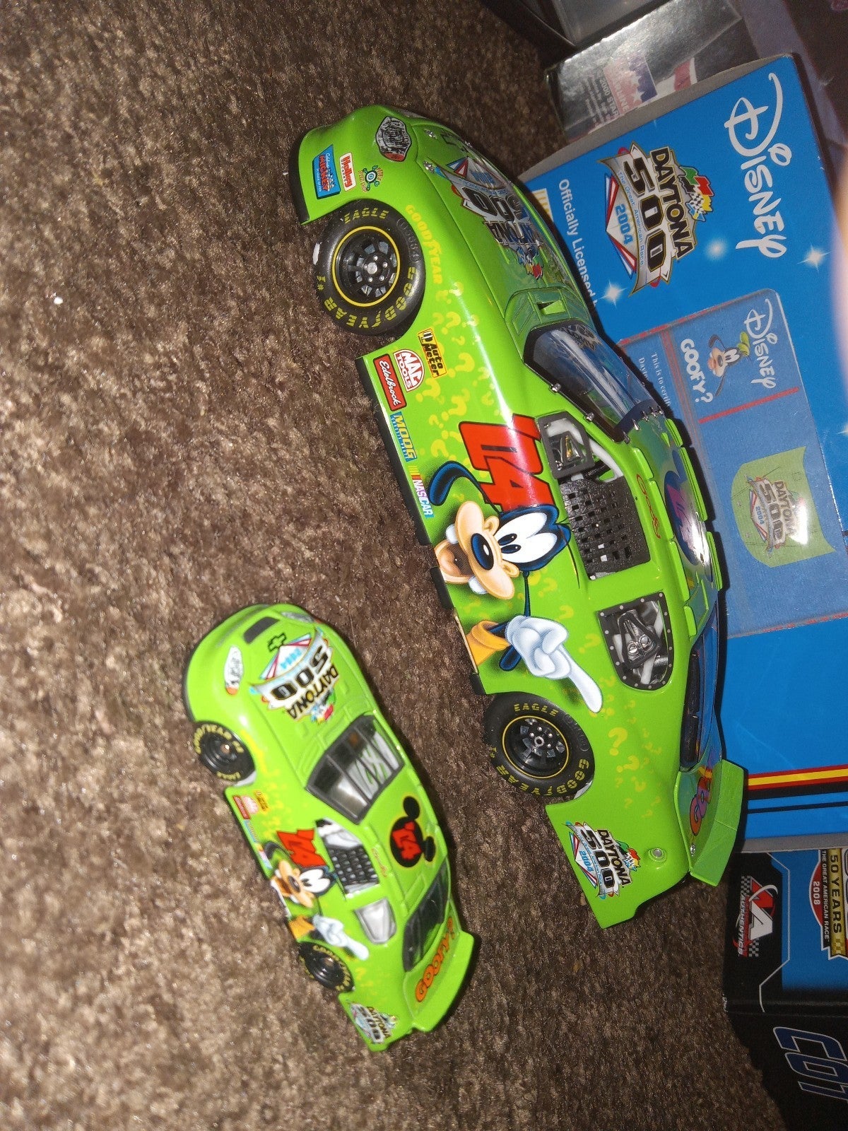 Disneys 2004 Daytona 500 The Great American Race .