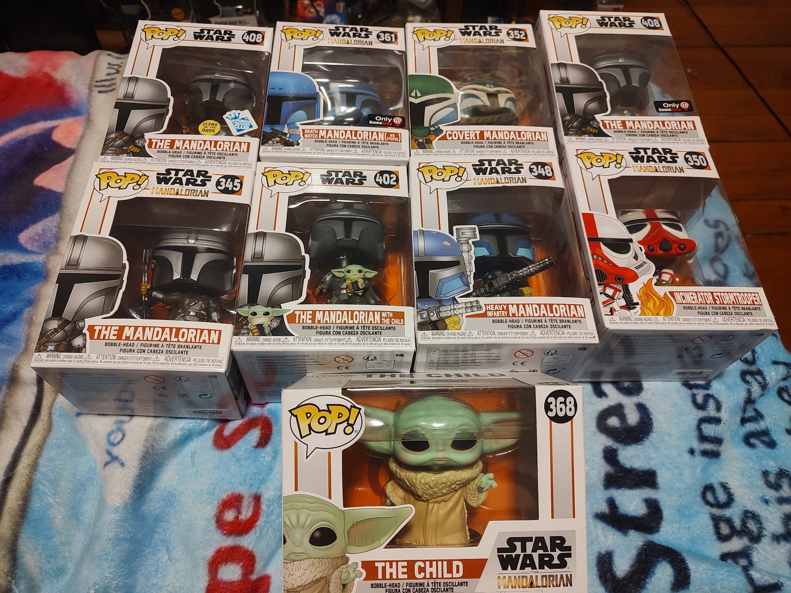 Star wars: the Mandalorian Pop lot collection