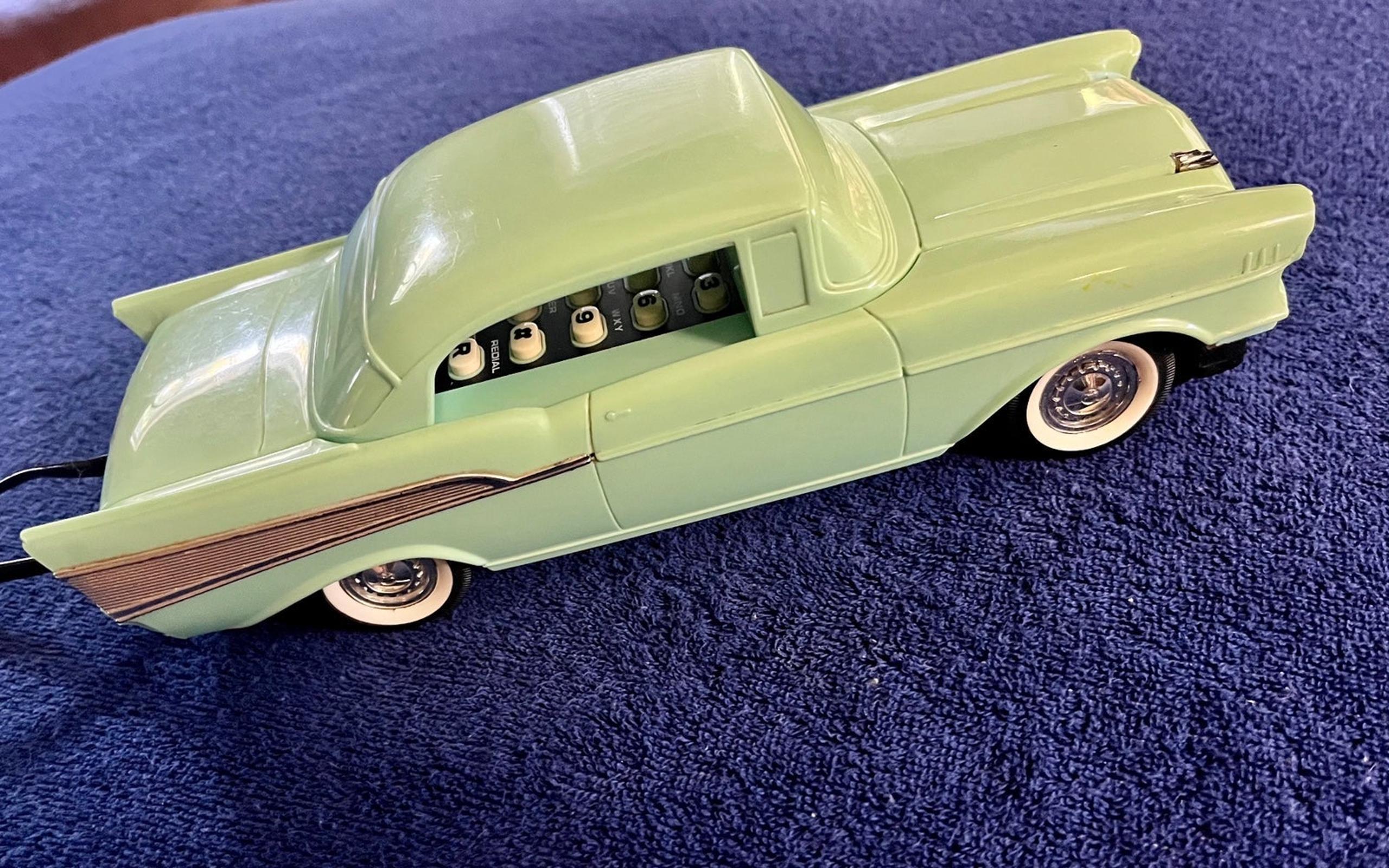 Telemania’s 1957 Chevrolet Bel Air Mint-Green Push-Button Telephone