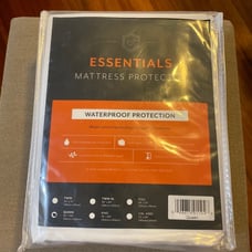 Essentials Mattress Protector - Queen
