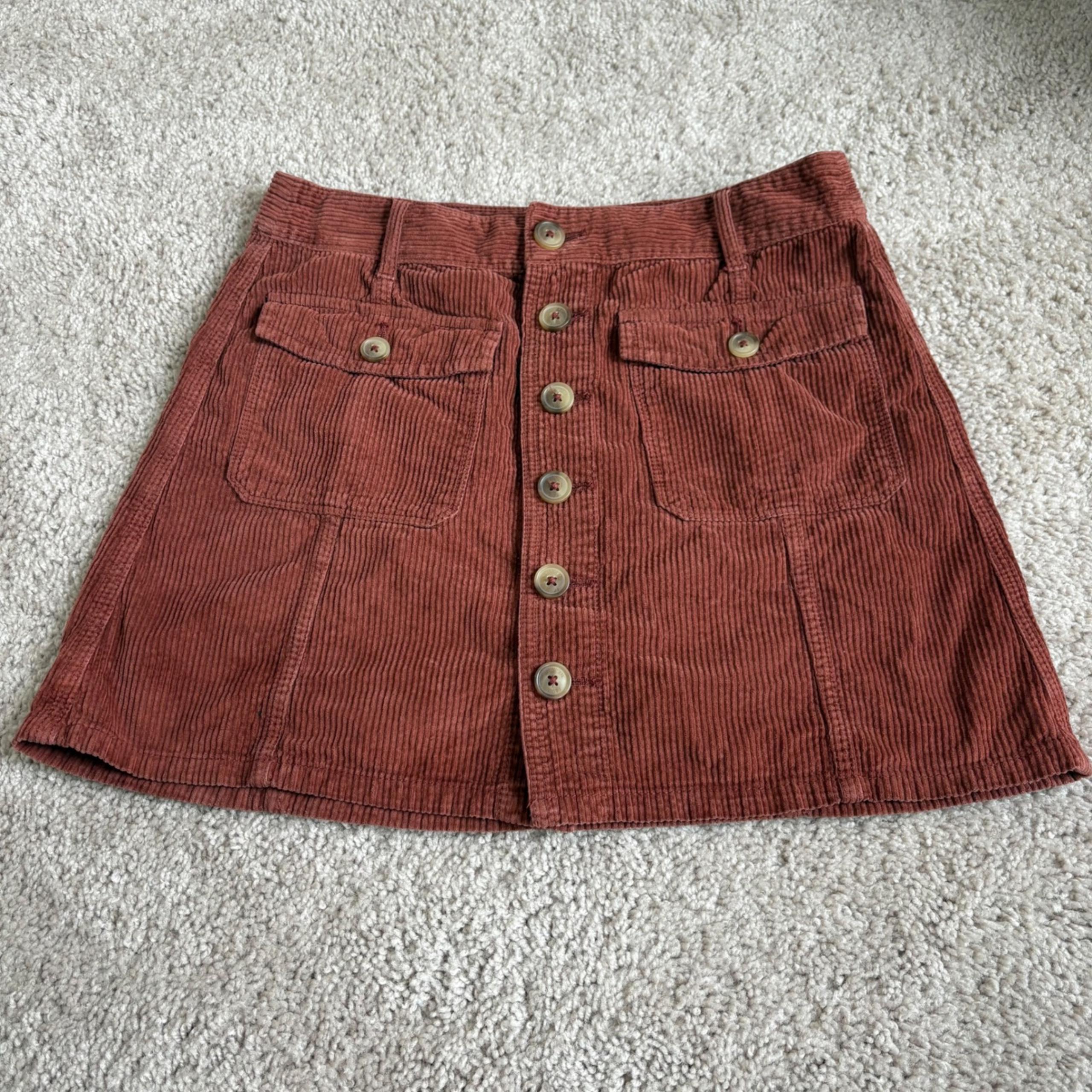 American Eagle Size 6 Rust Skirt A-Line Button Front Pockets Hi Rise Corduroy