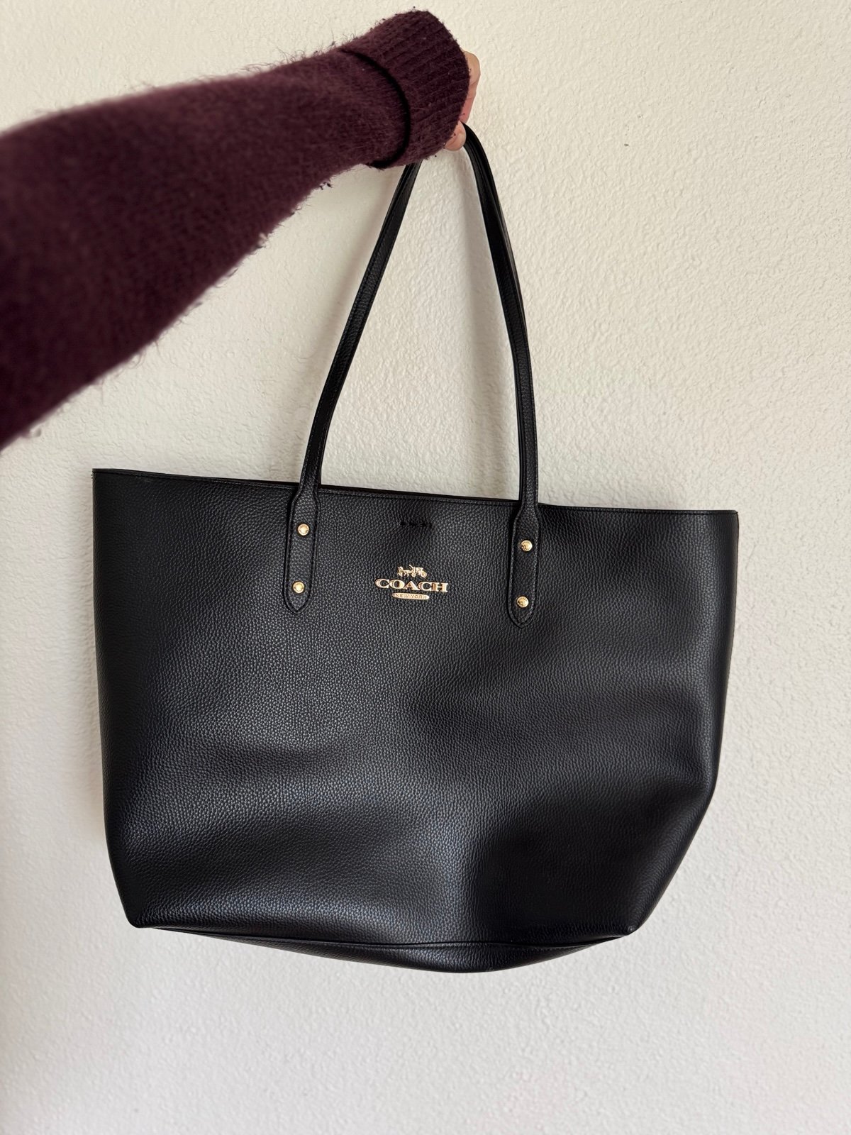 Coach Black Tote Bag Minimalist Pebbled Leather Design