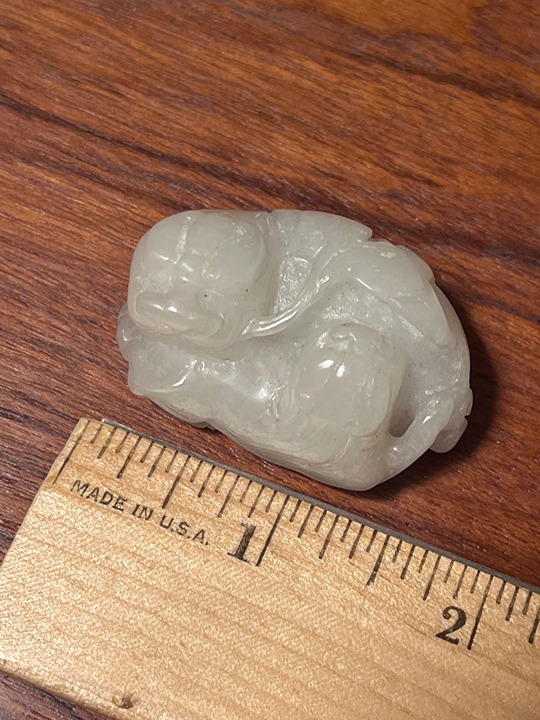 Chinese Asian Guardian Lions Dog Dragon Jade Sculpture Figurine