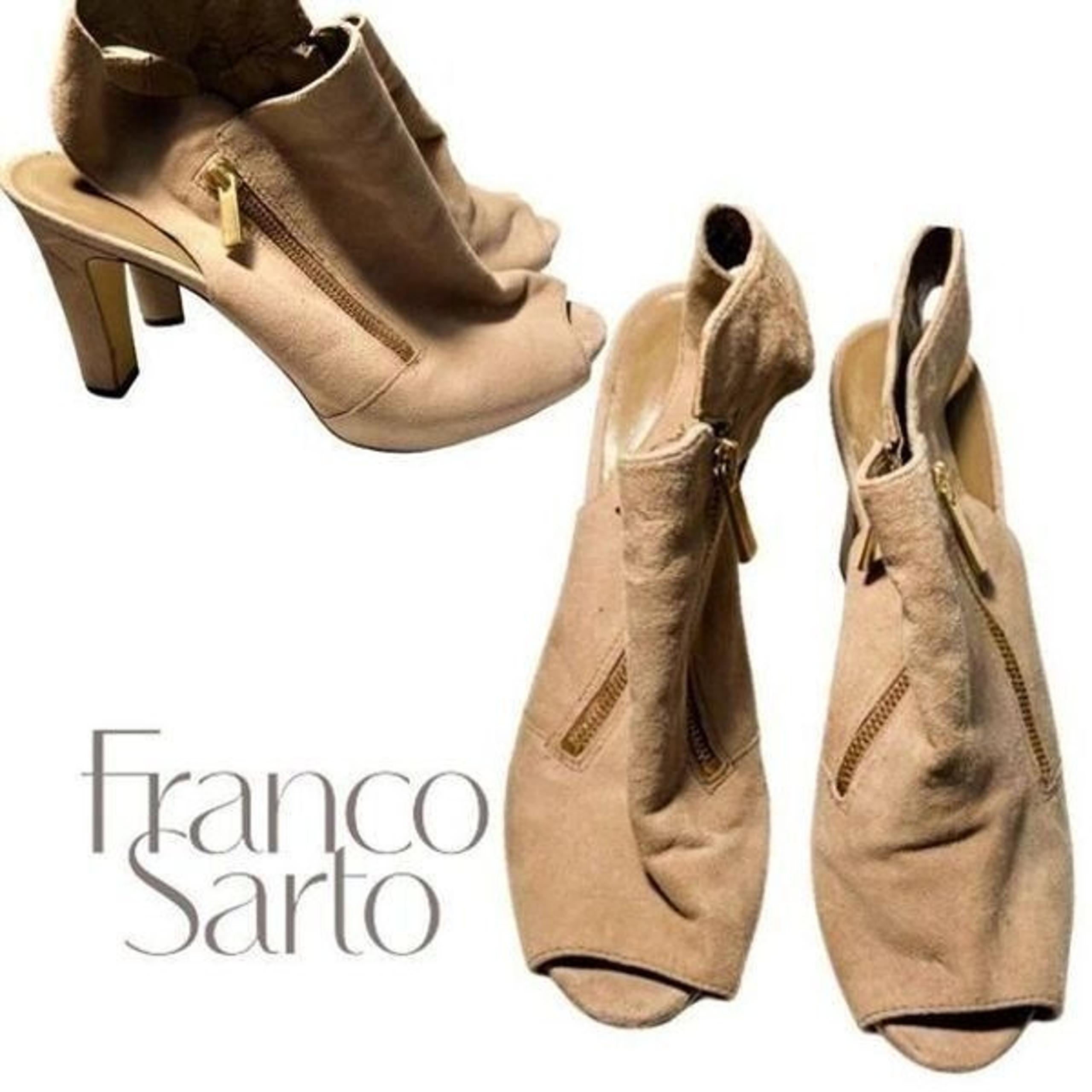 Franco Sarto Suede Tan Leather Peep Toe Chunky Heel Shoe Sandals