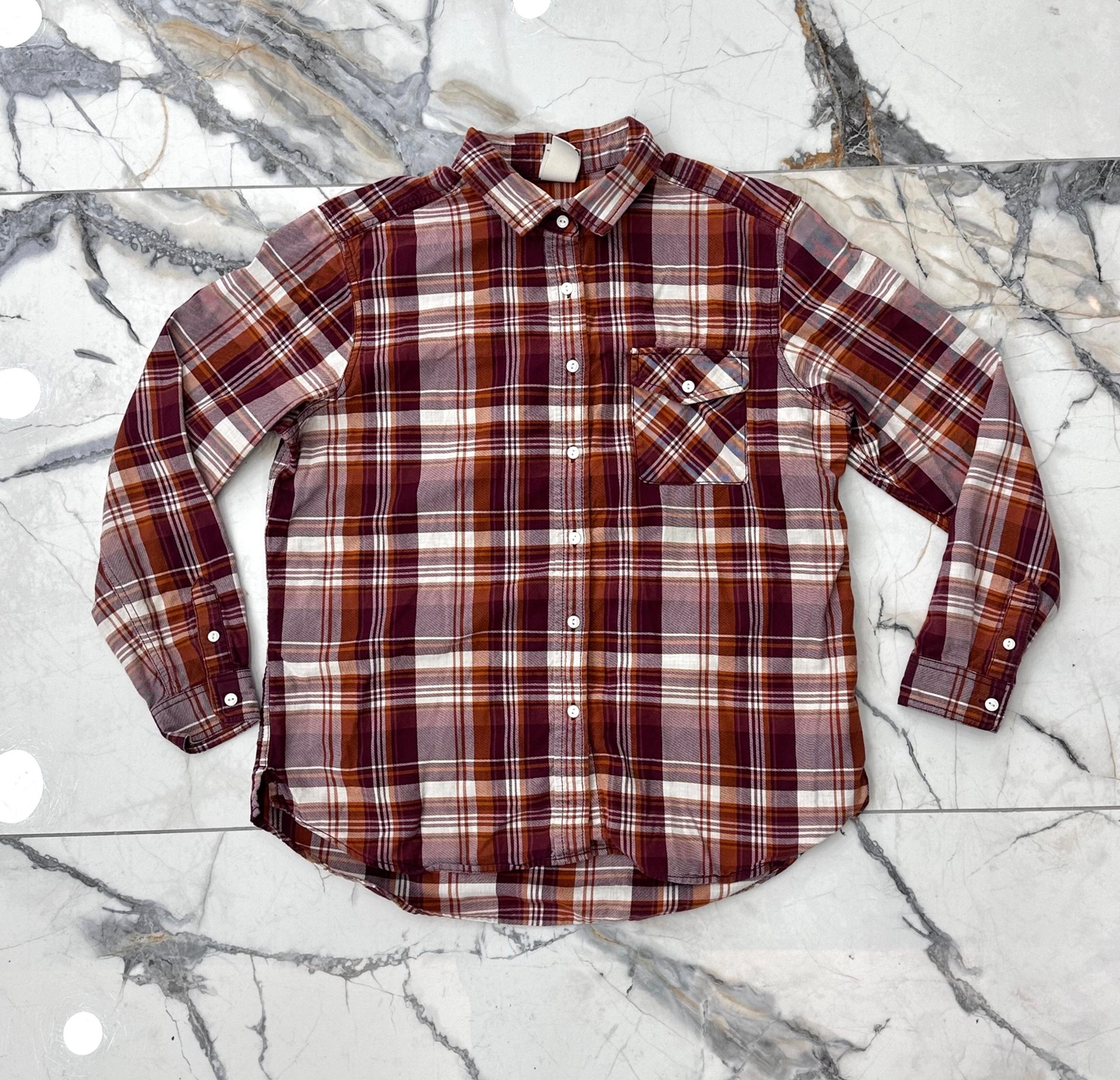 The North Face Button Down Shirt Woman’s Size Medium
