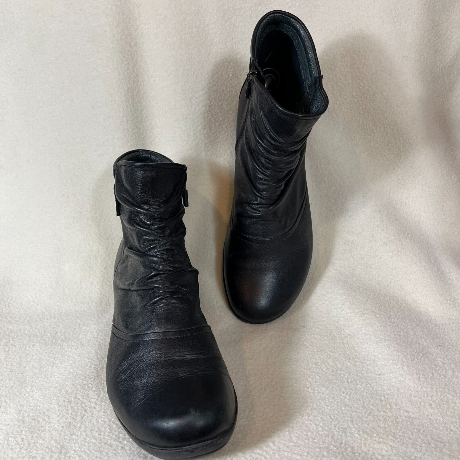 Dansko Boots Womens 40 May Ankle Bootie Black Leather Side Zip Casual Comfort