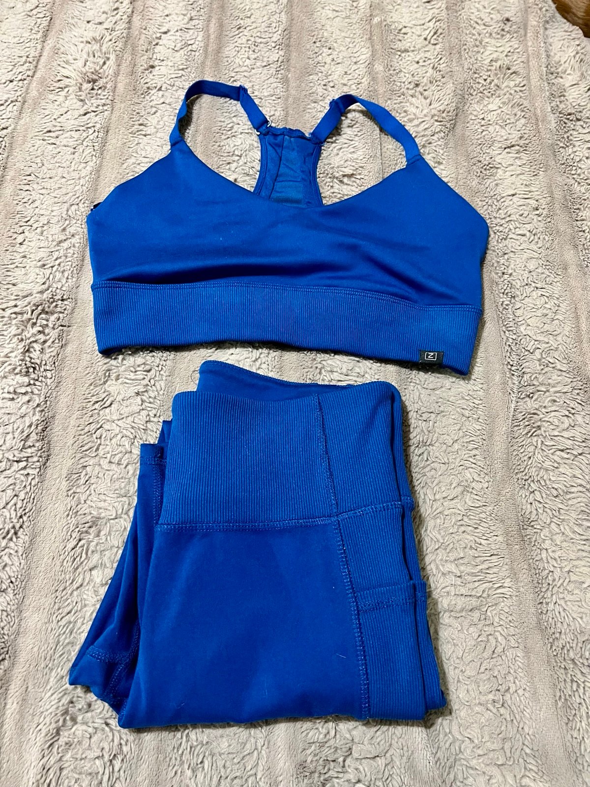 Zobha Blue Sports Bra & Yoga Leggings Set