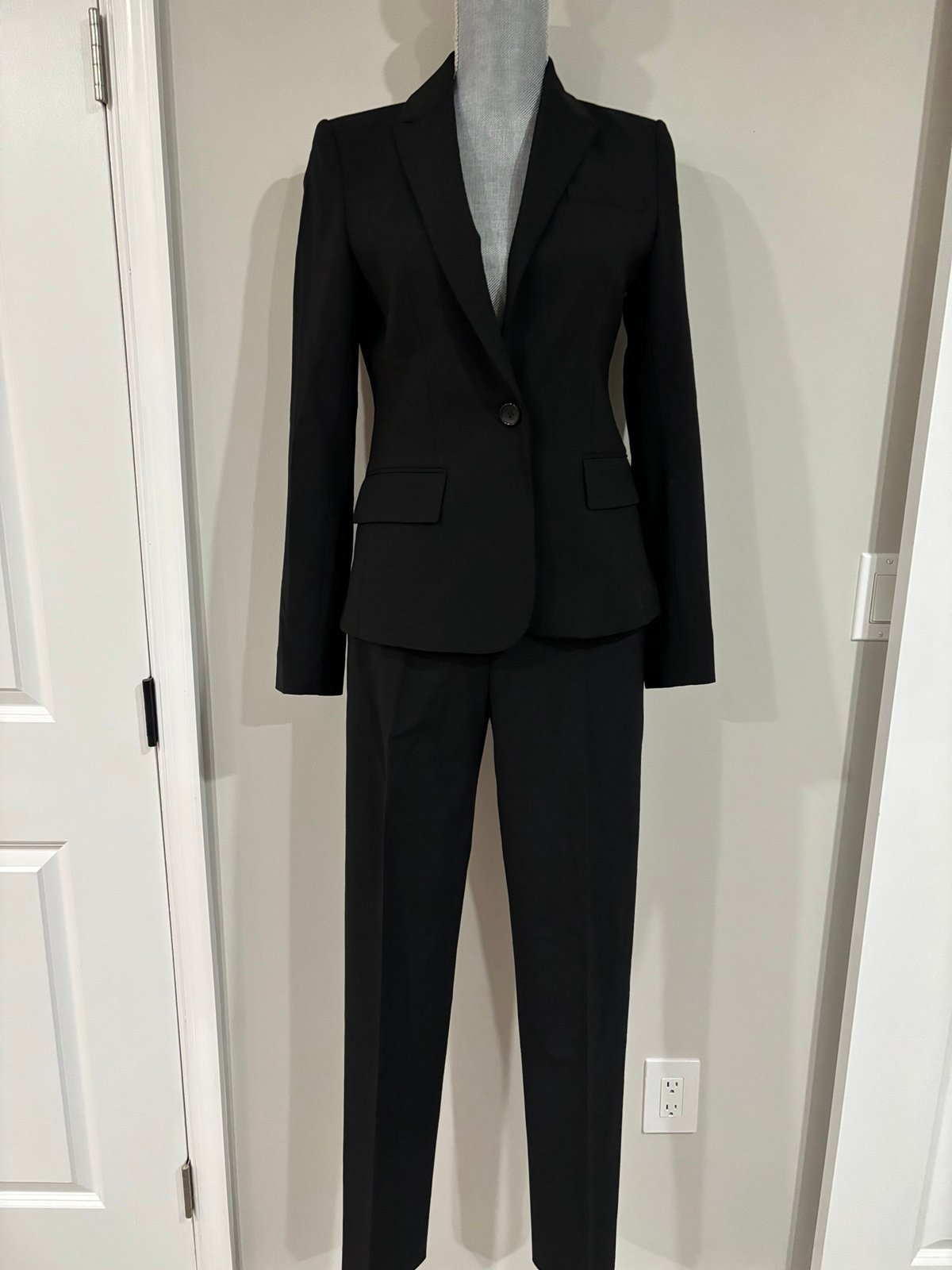 Theory Sevona Suit Set Size 6