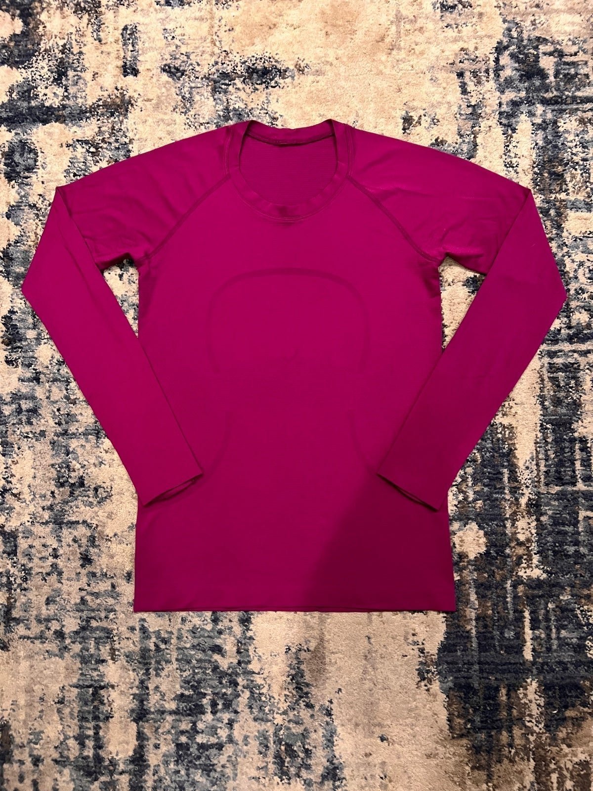 Lululemon Swiftly Tech Long Sleeve 2.0 Size 8 In Magenta
