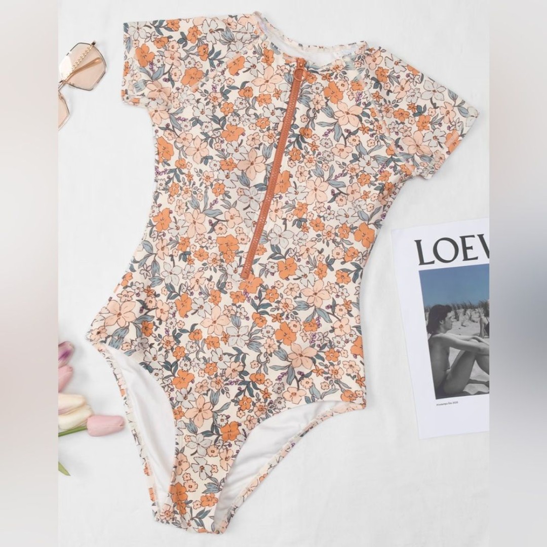 CUPSHE Elodie Ditsy Zipper Short Sleeve Orange Blue One Piece Swim Size XL NWT