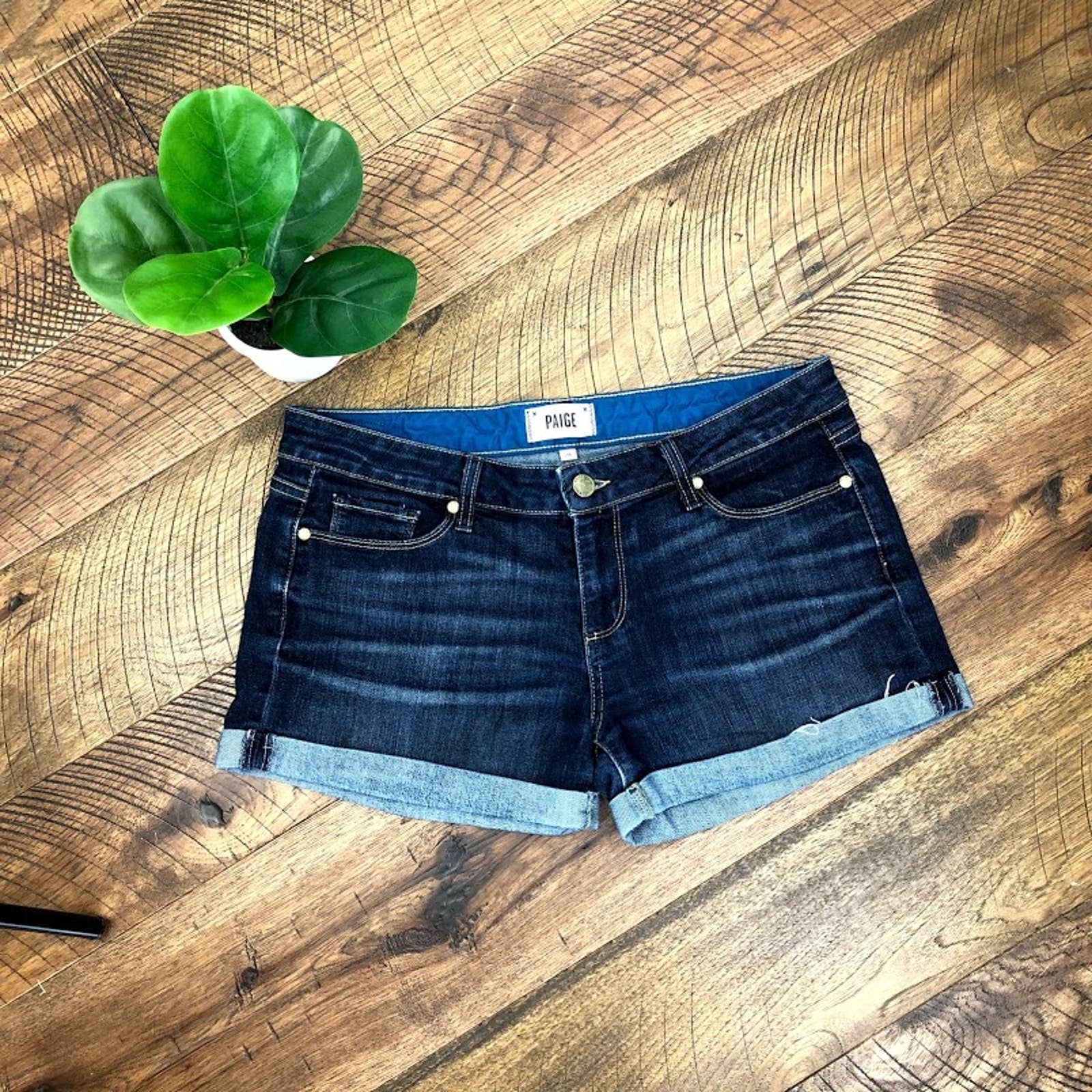 PAIGE denim jean jimmy jimmy shorts 28