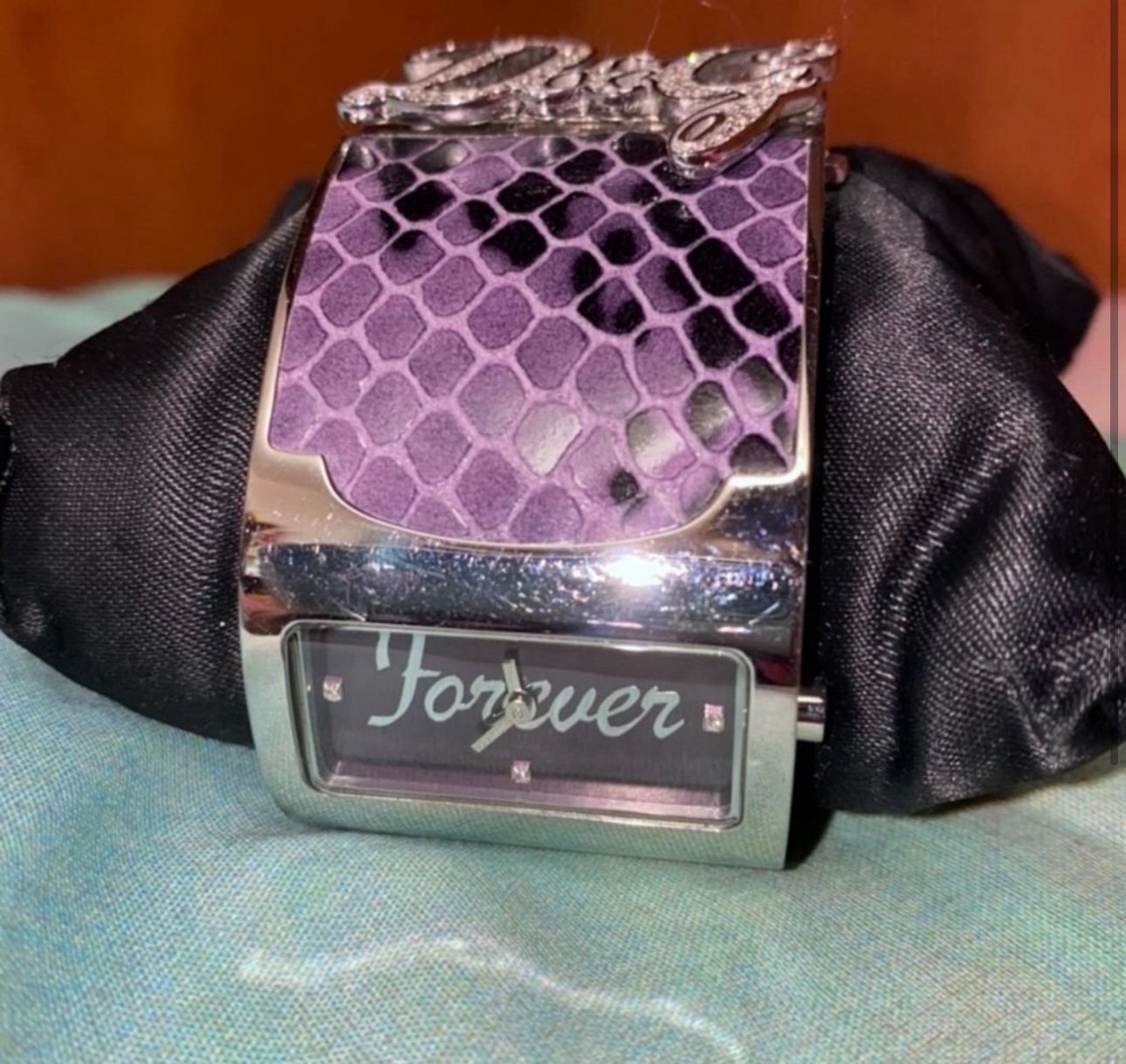 D and G watch-bracelet