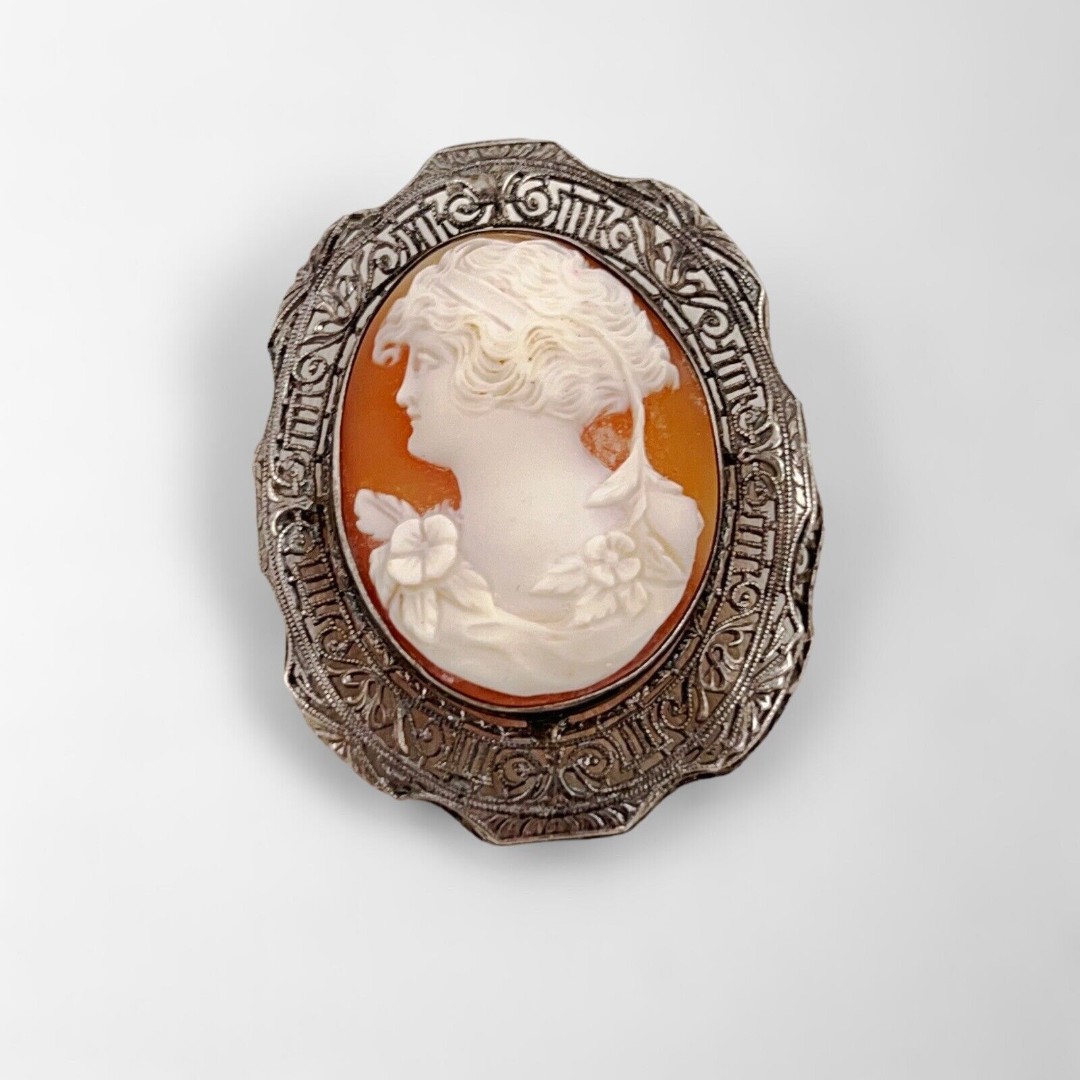 Victorian Style Hand Carved Italian Cameo Pendant Necklace Or Brooch