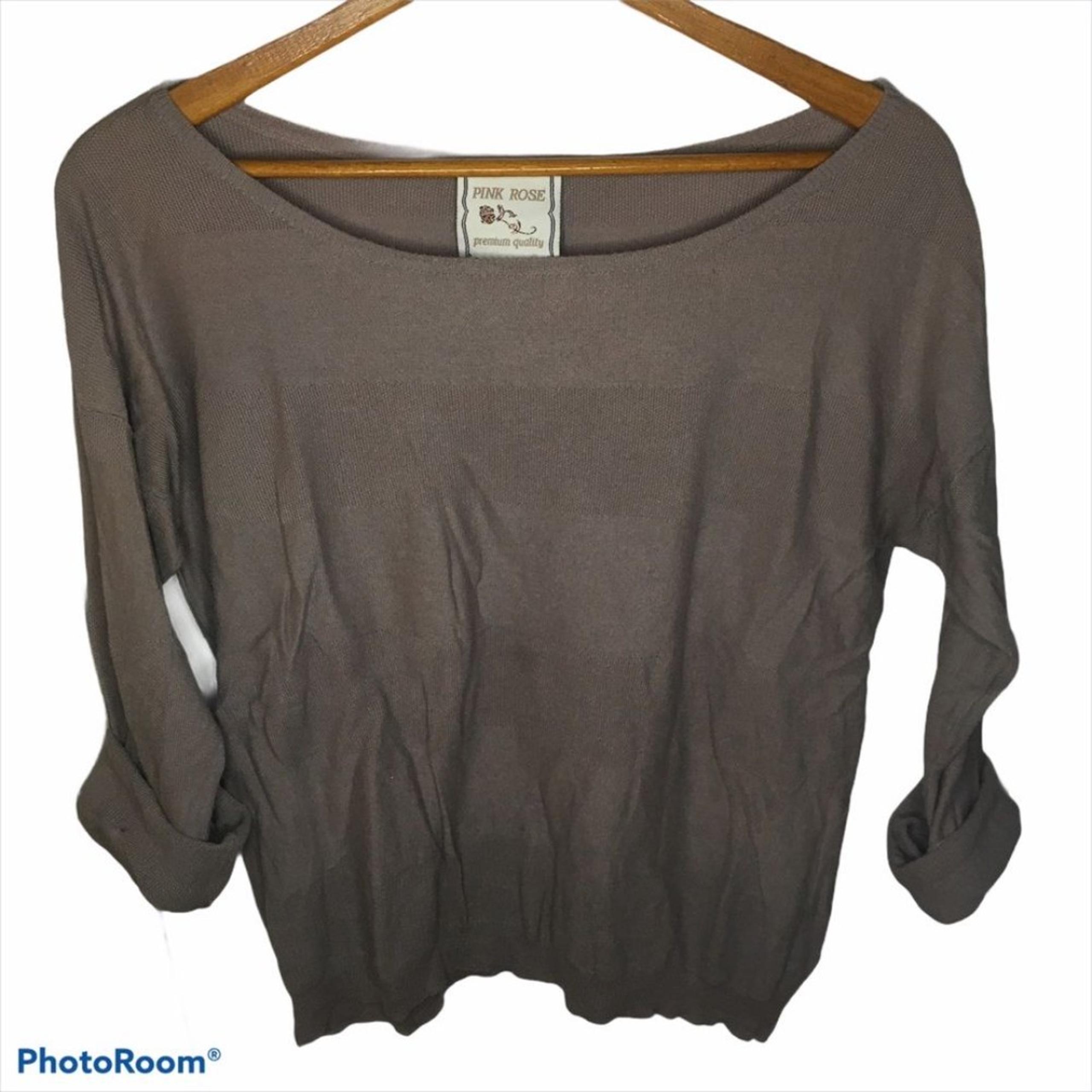 Pink Rose thin top size medium