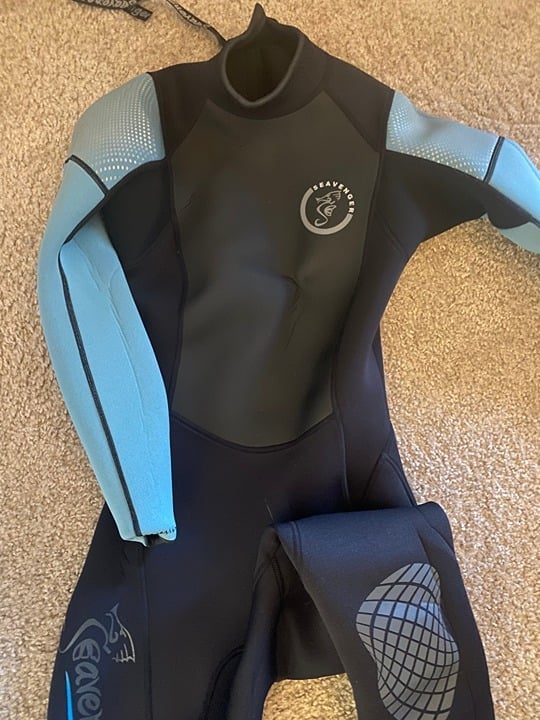 Seavenger 3mm Odyssey Wetsuit Woman Size 7 (S-M)