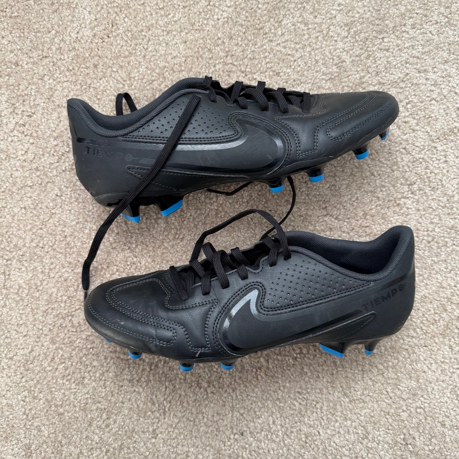 Nike Tiempo Legend 9 Club FG/MG Soccer Cleats DA1176-001 Size 9.5 Black NEW