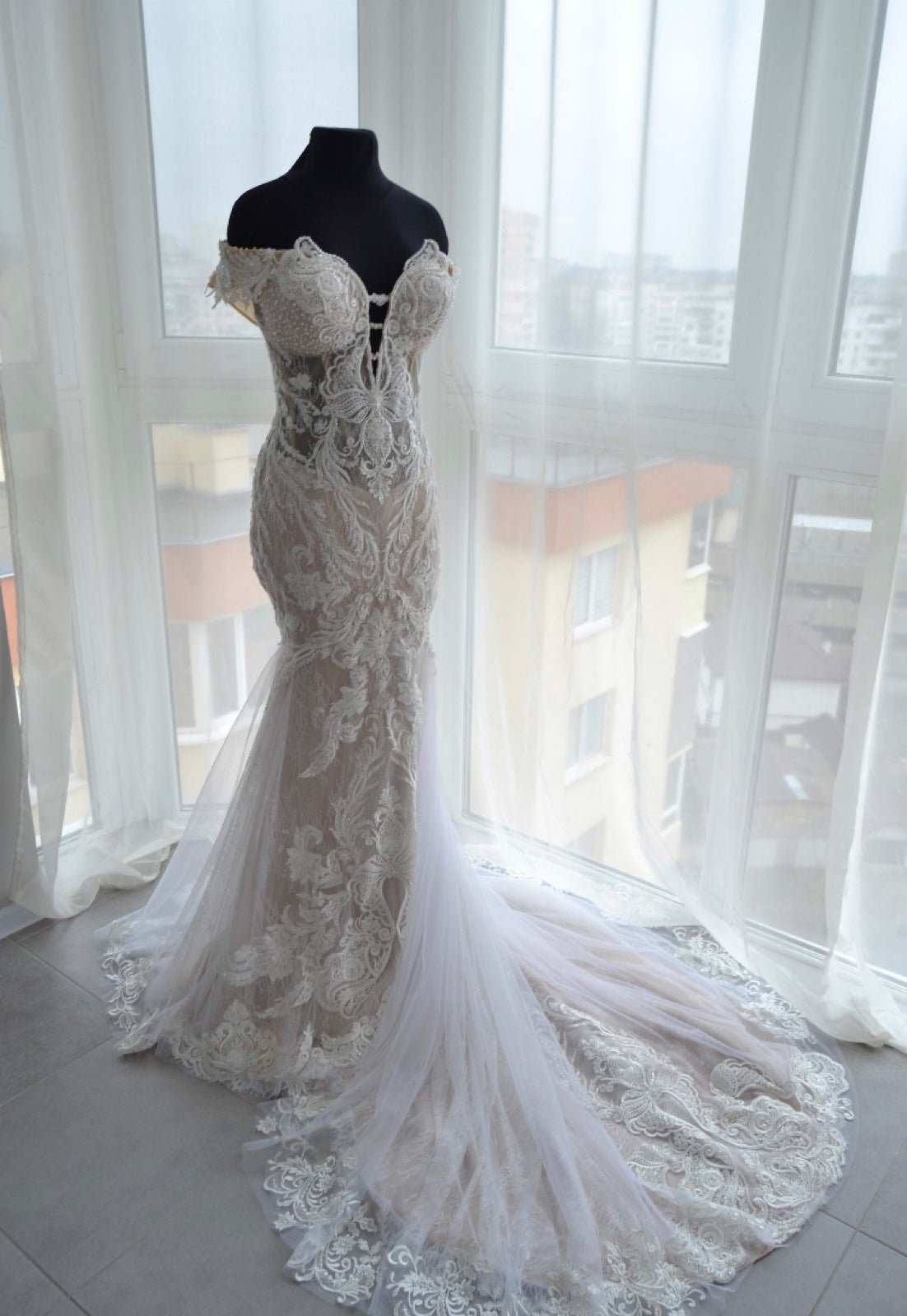 Custom made off the Shoulder Wedding Dress