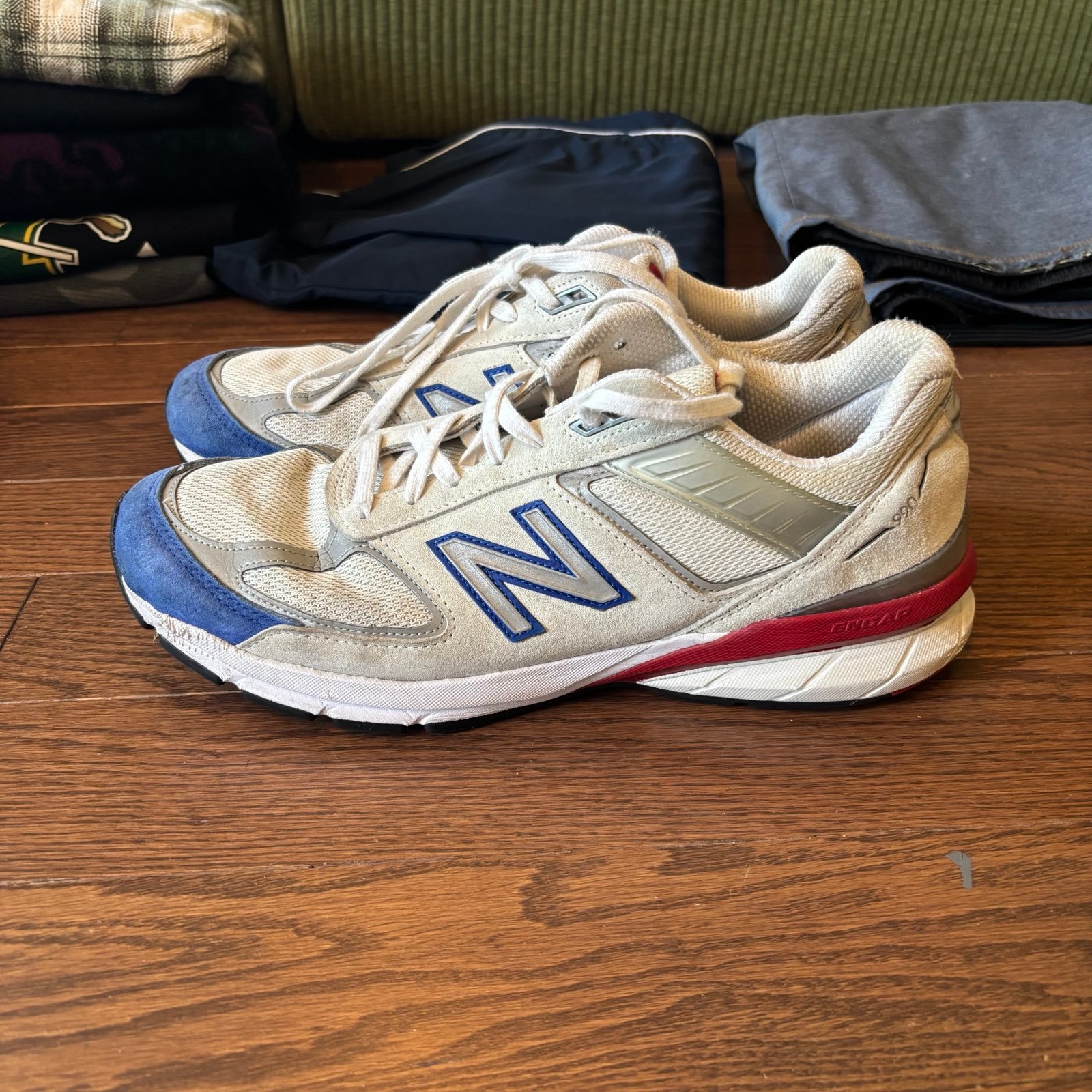 New balance 990v5 made in USA white blue red running sneaker - men’s size 11
