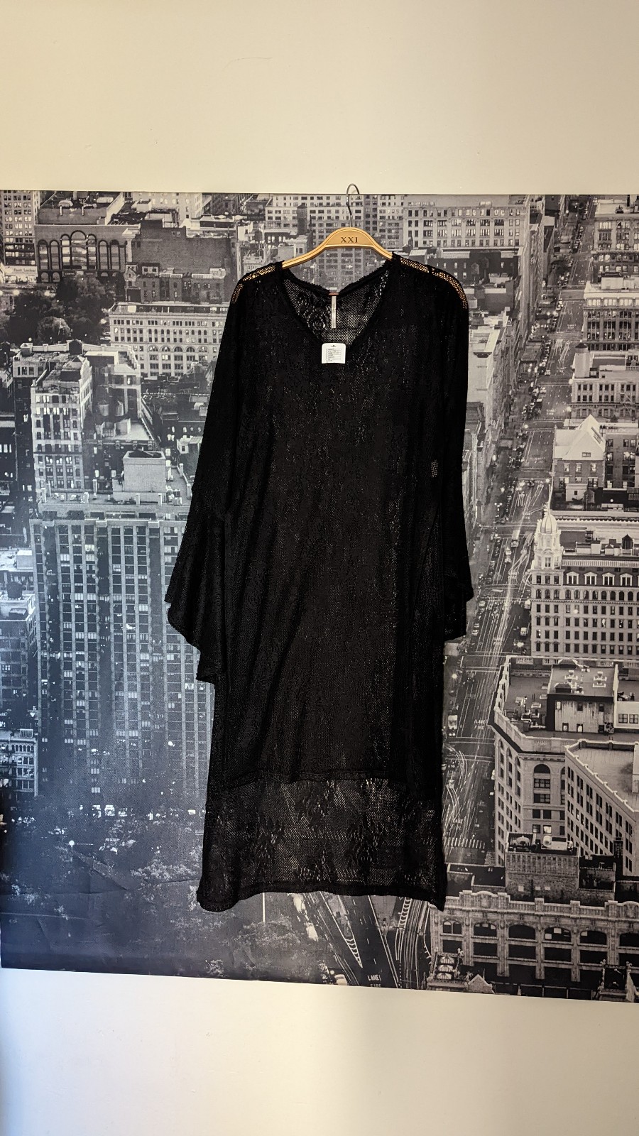 Free People Lace High Low Cover Up, Bell Sleeves Sz XS. New