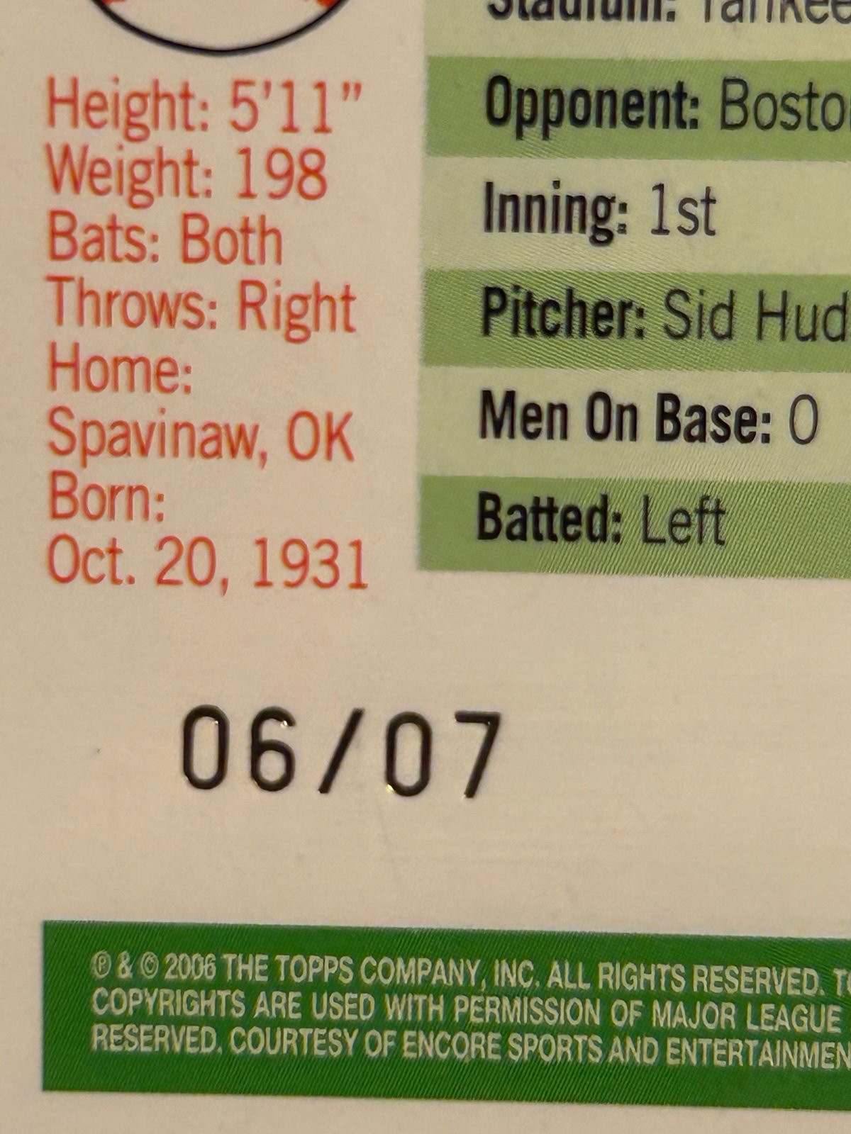 2006 Topps Mickey Mantle Home Run History Game Used Bat Relic /7 #MHRR30 - detail