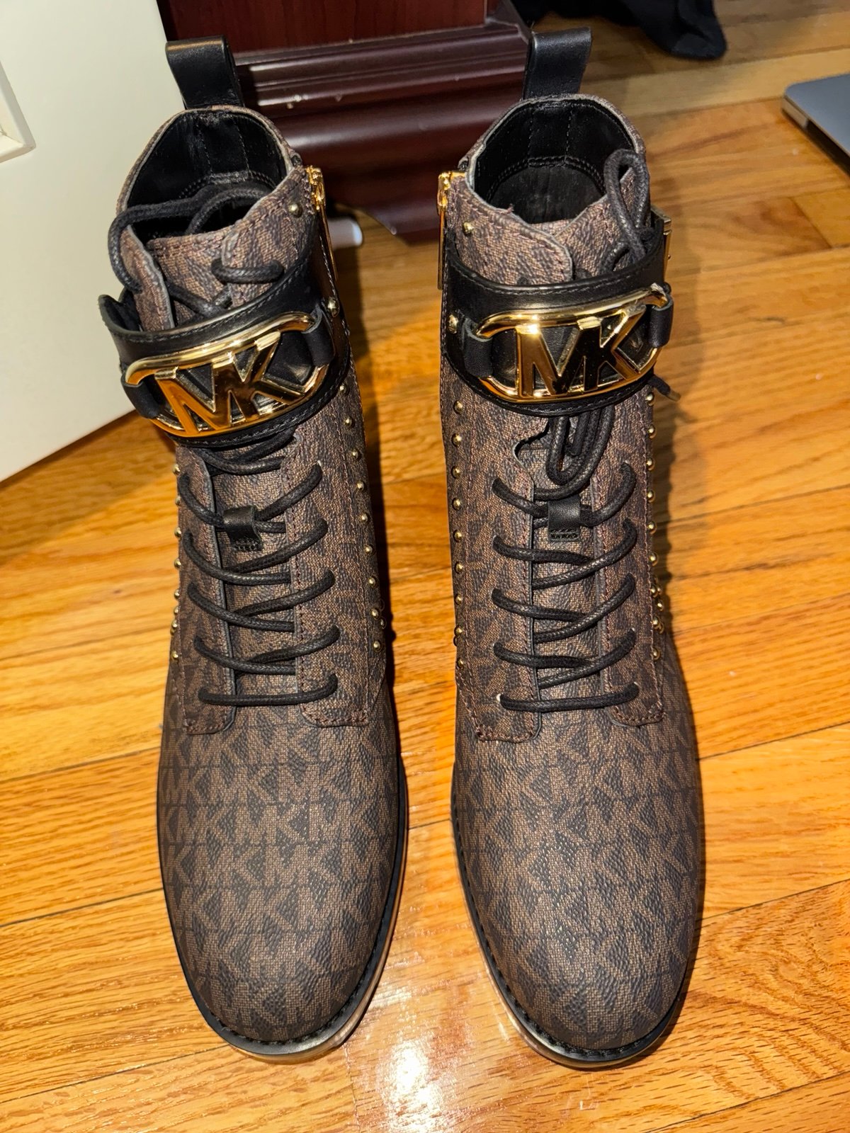Michael Kors Boots Women’s Size 7.5 New