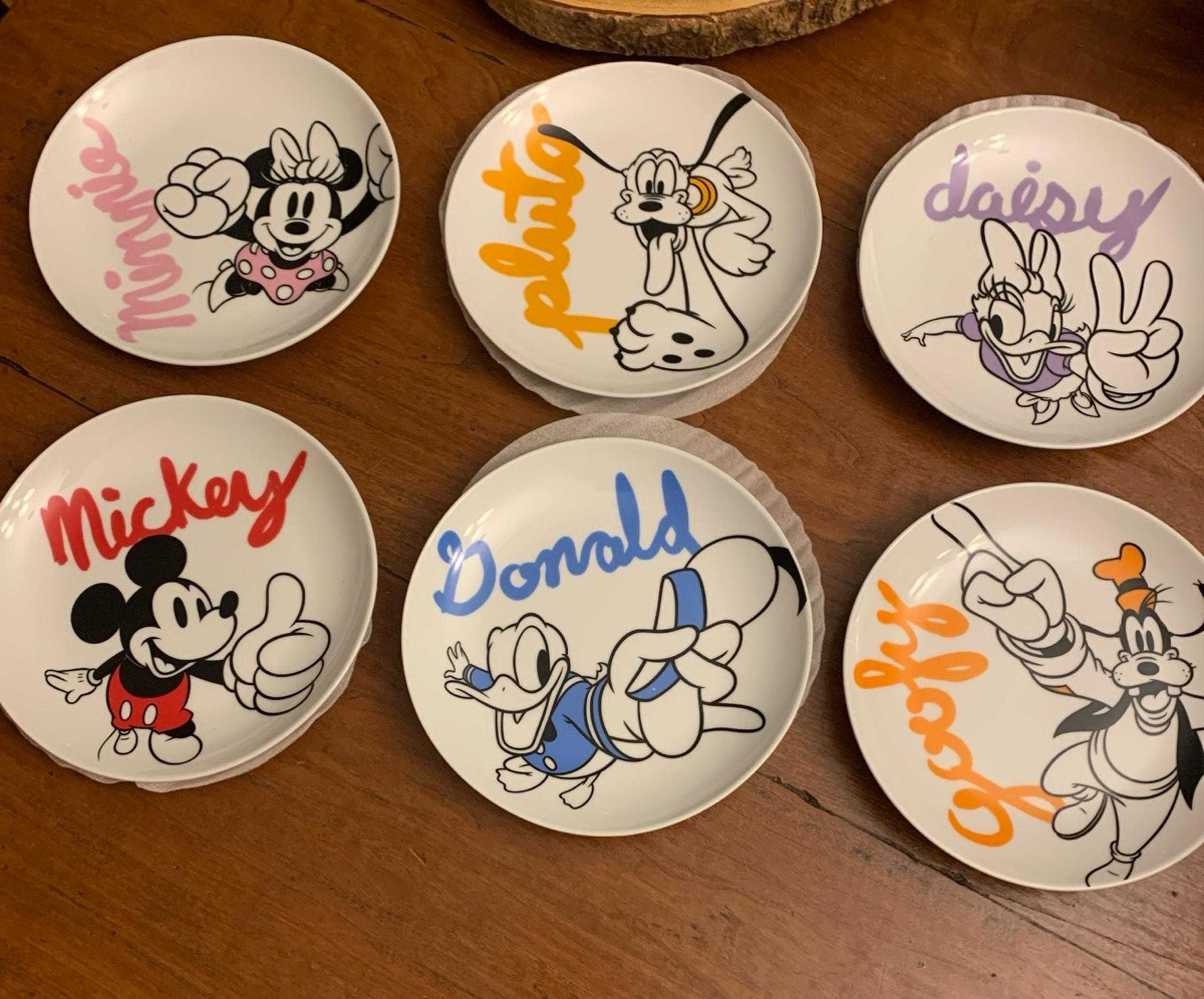 DISNEY MICKEY MOUSE & FRIENDS APPETIZER PLATES (set/6)