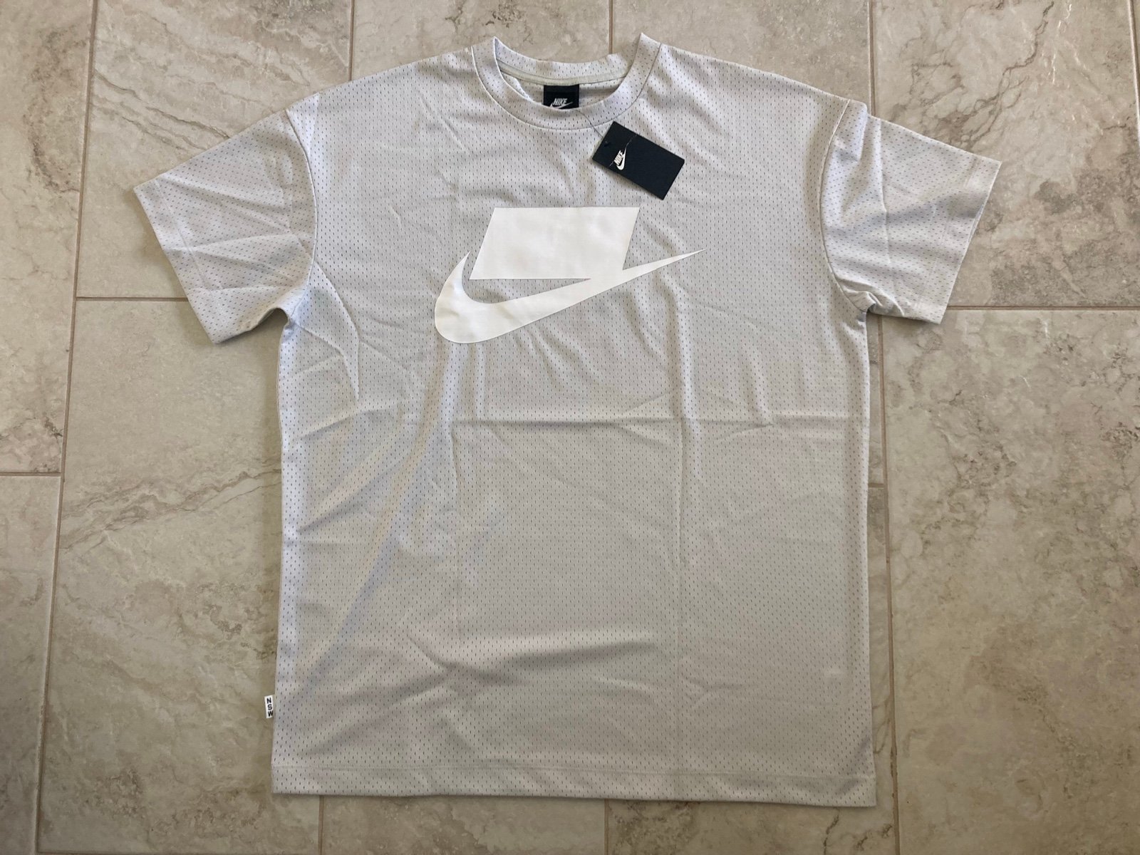 NIKE NSW CAMO SHORT SLEEVE TOP T-SHIRT TEE CREAM 928627 471 Sz XXL