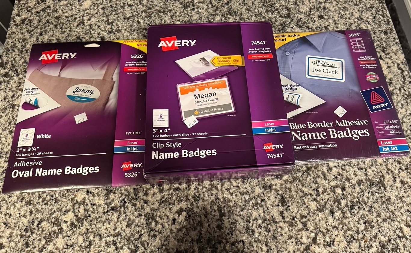 New AVERY Name Tags/Badges Bundle