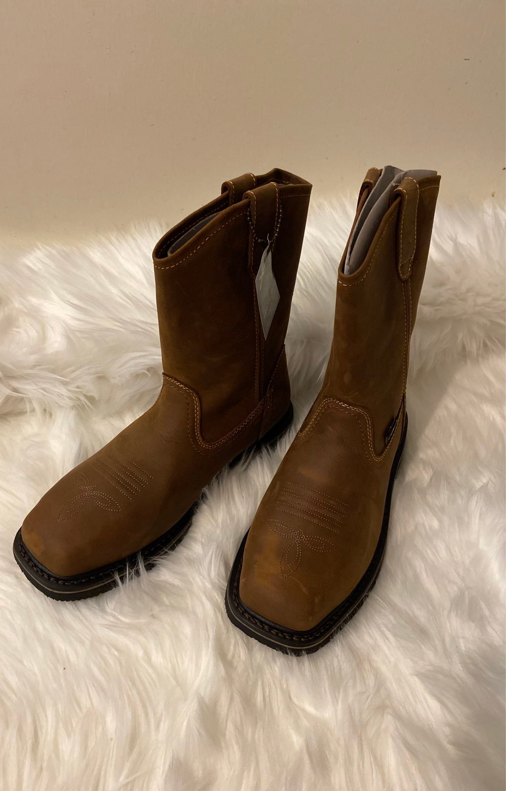 Hitest safety footwear boots